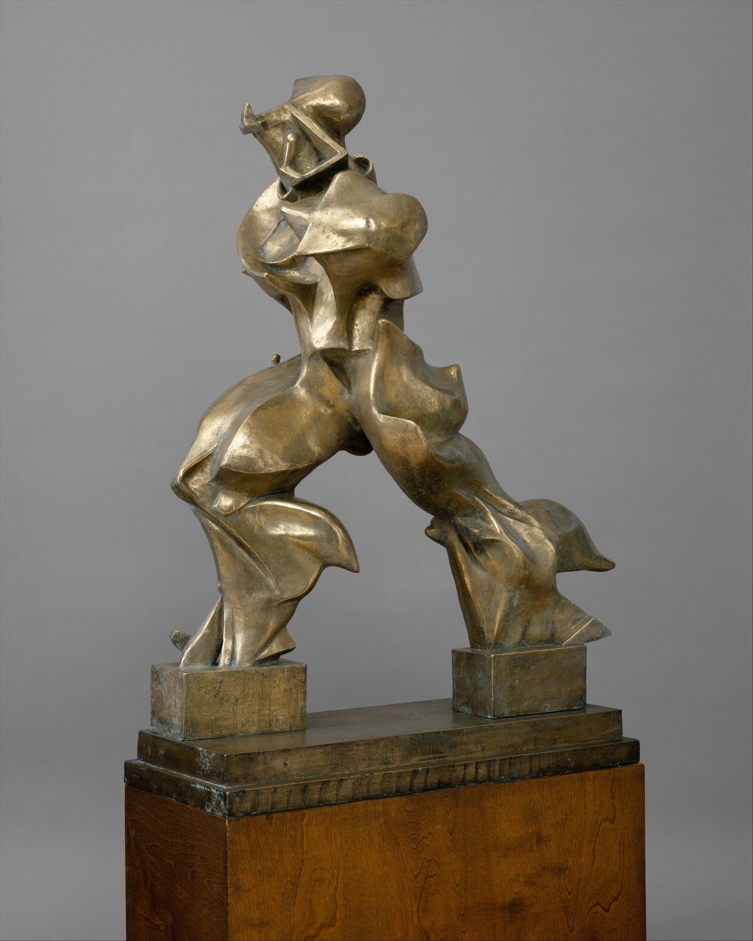 Umberto Boccioni, Unique Forms of Continuity in Space, 1913. Bronze cast.