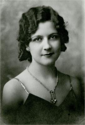 Dorothea Tanning portrait
