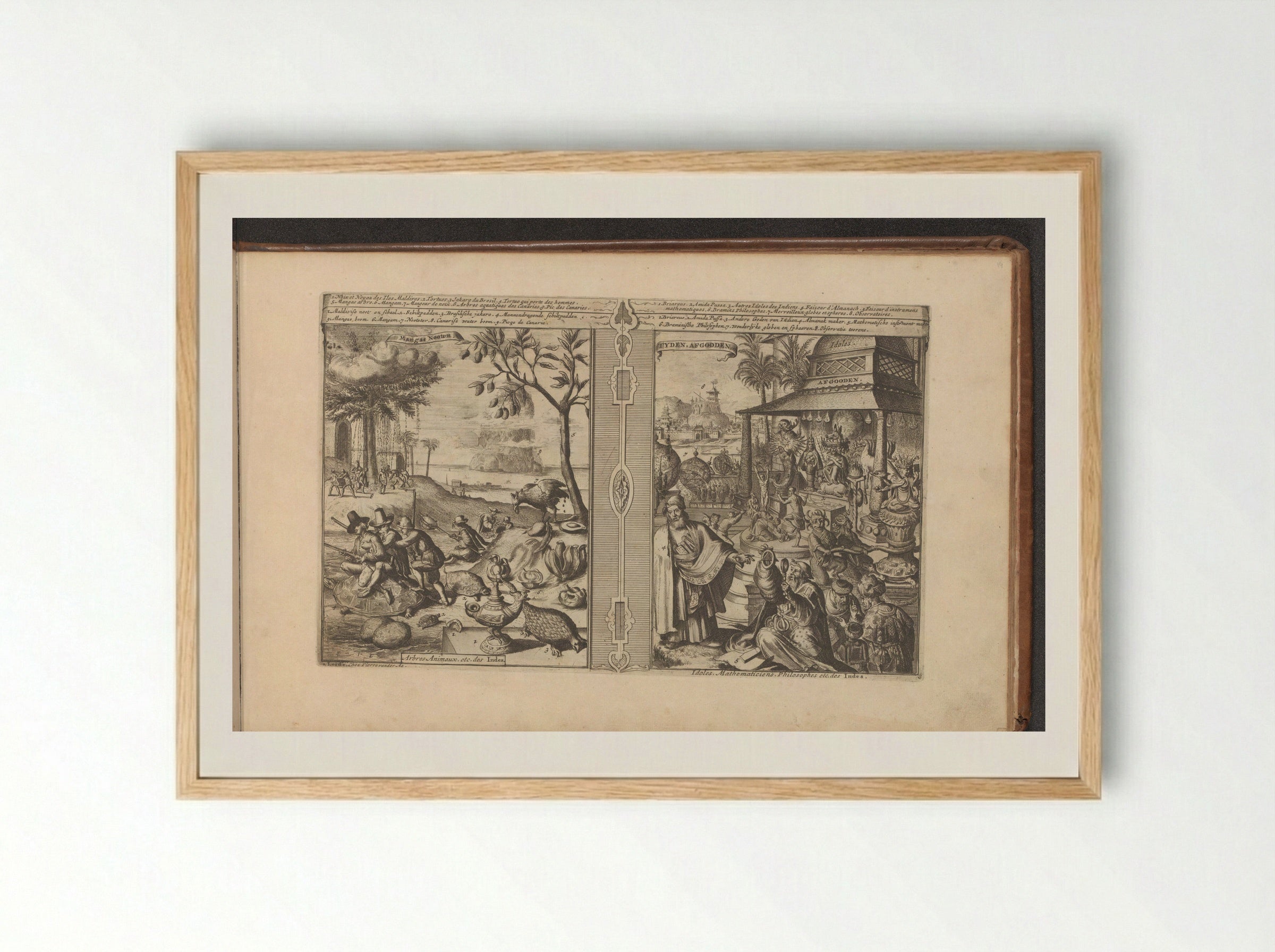 Bomen, dieren en noten; Verering van godsbeelden - Romeyn de Hooghe - Framed Print Wood