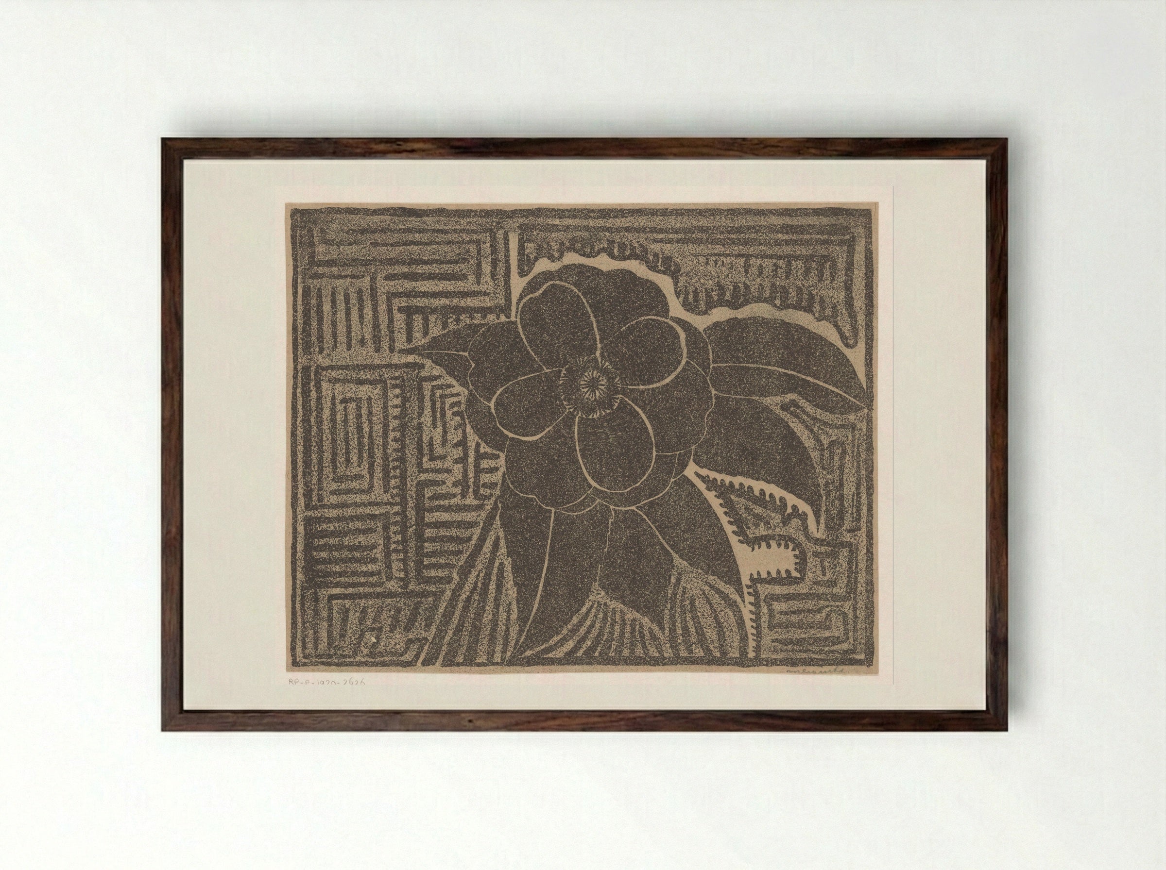Camelia (zwart; rondom een doolhofachtig patroon) - Samuel Jessurun de Mesquita - Framed Print Dark Wood