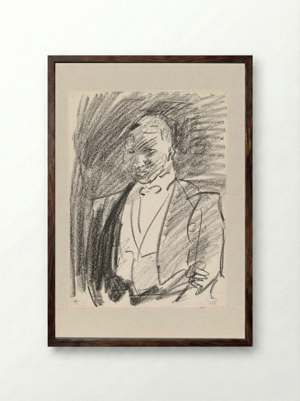 Circusdirecteur in avondkleding - Isaac Israels - Framed Print Dark Wood