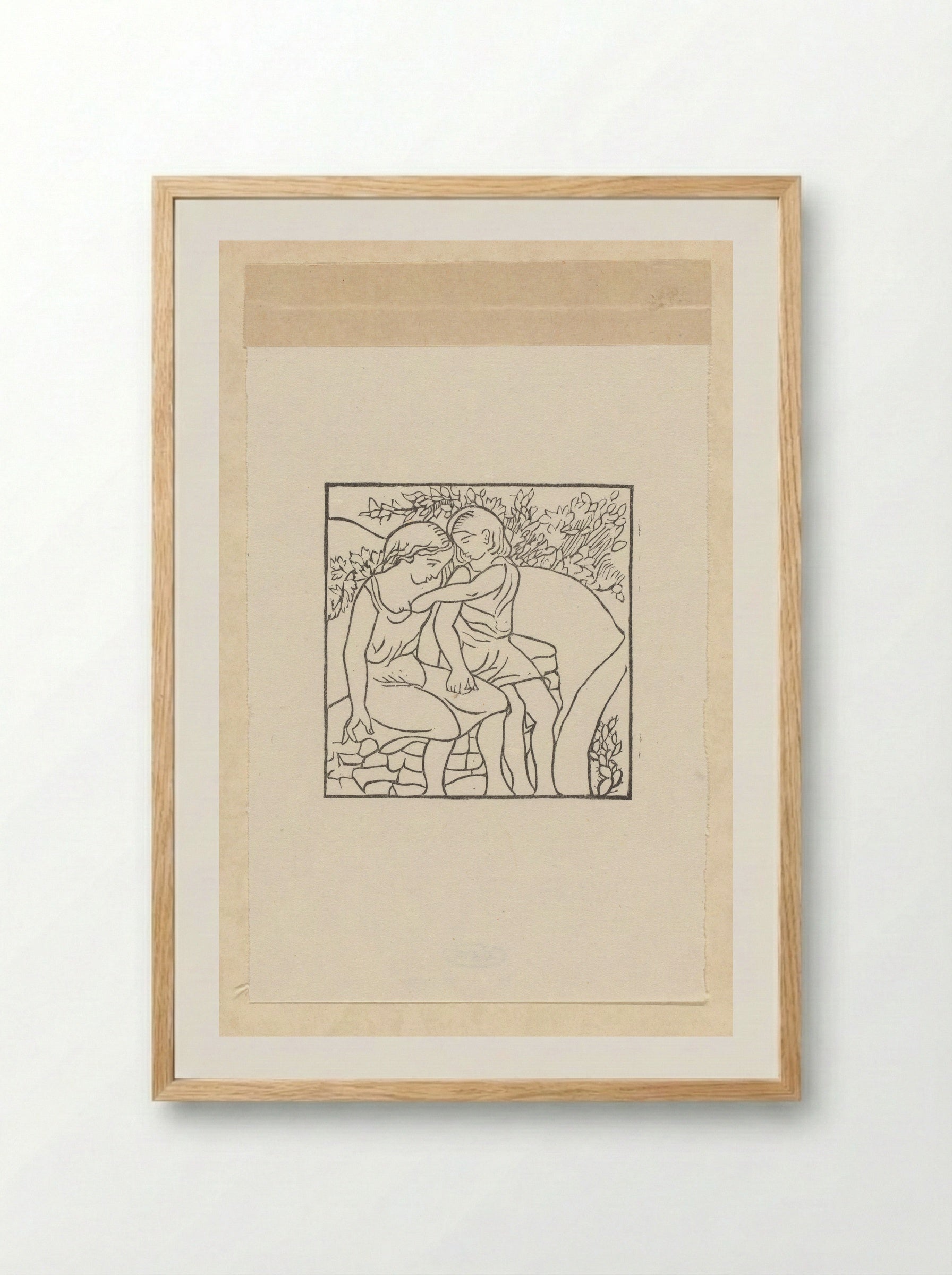 Daphnis stopt de appel tussen de borsten van Chloë - Aristide Maillol - Framed Print Wood