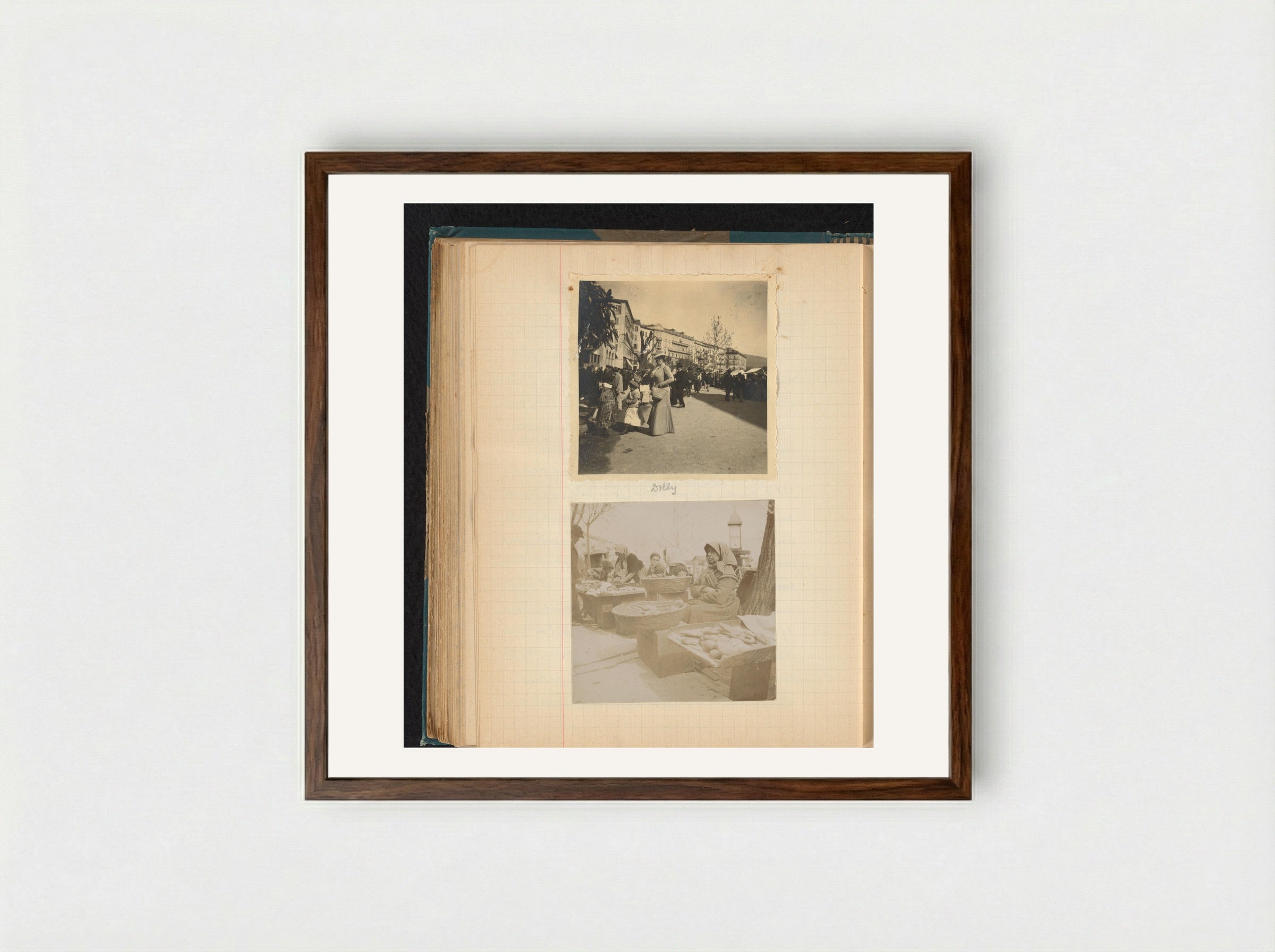 Dina (Dolly) Amelia van Emden at the Market in Ajaccio - Théodore van Lelyveld - Framed Print Dark Wood
