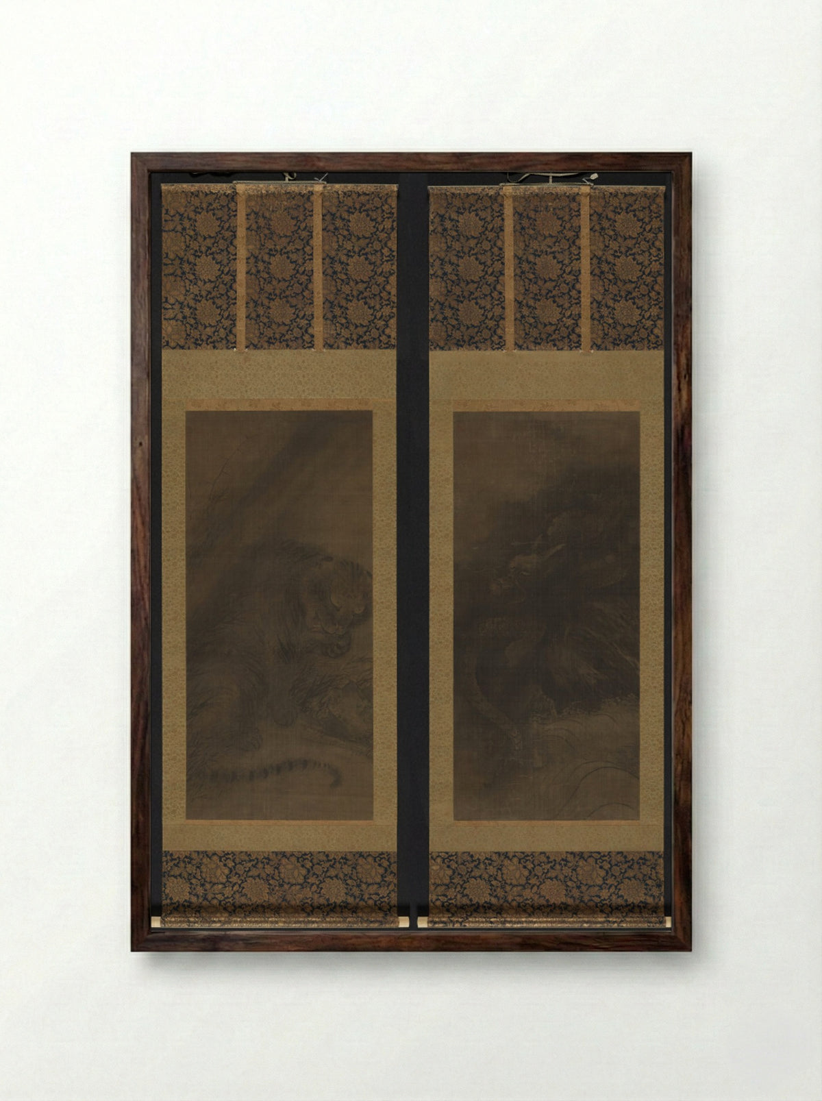 Dragon and Tiger - Fachang Muqi - Framed Print Dark Wood