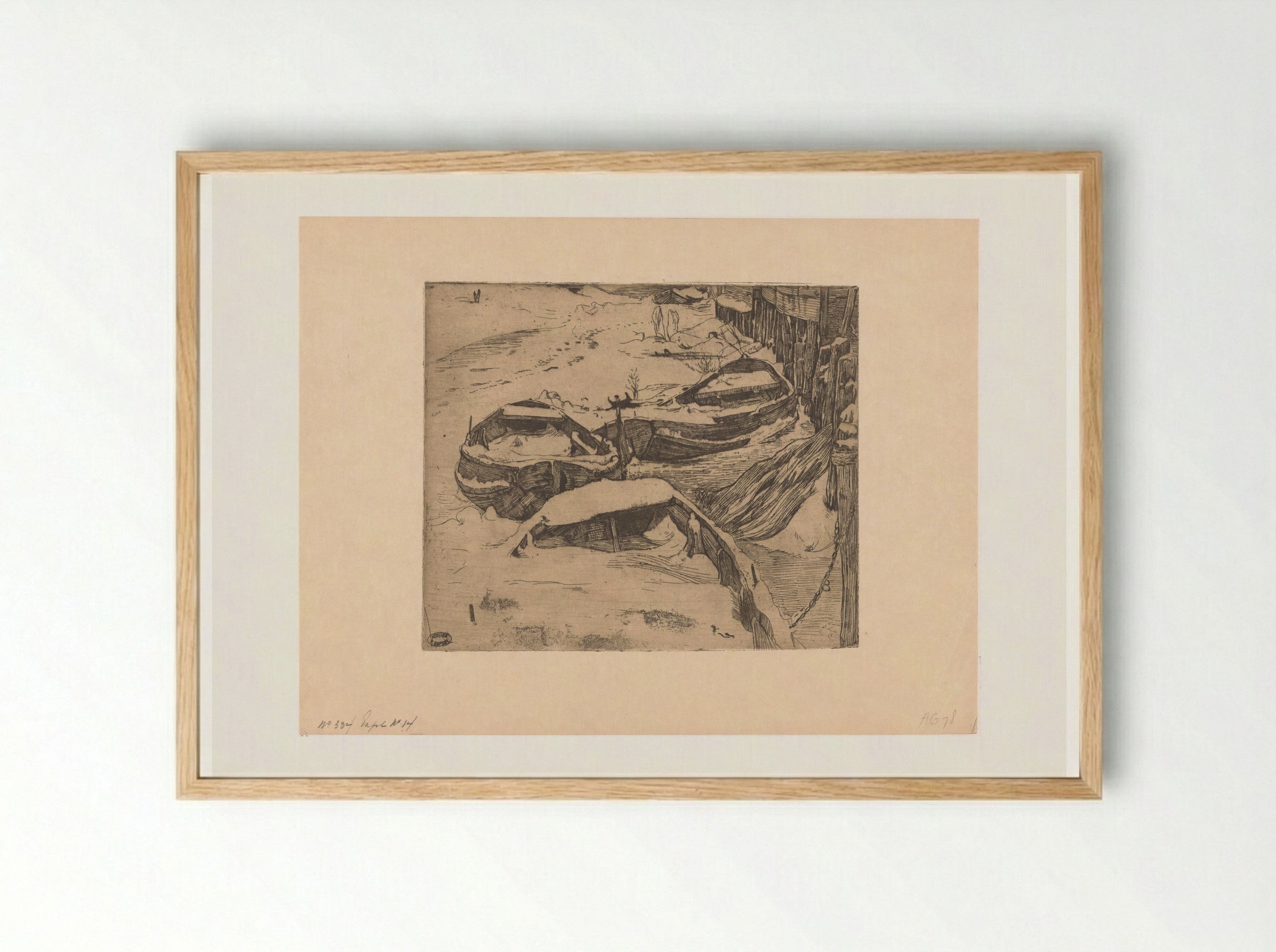 Drie besneeuwde roeiboten bij een wal - Pieter Dupont - Framed Print Wood