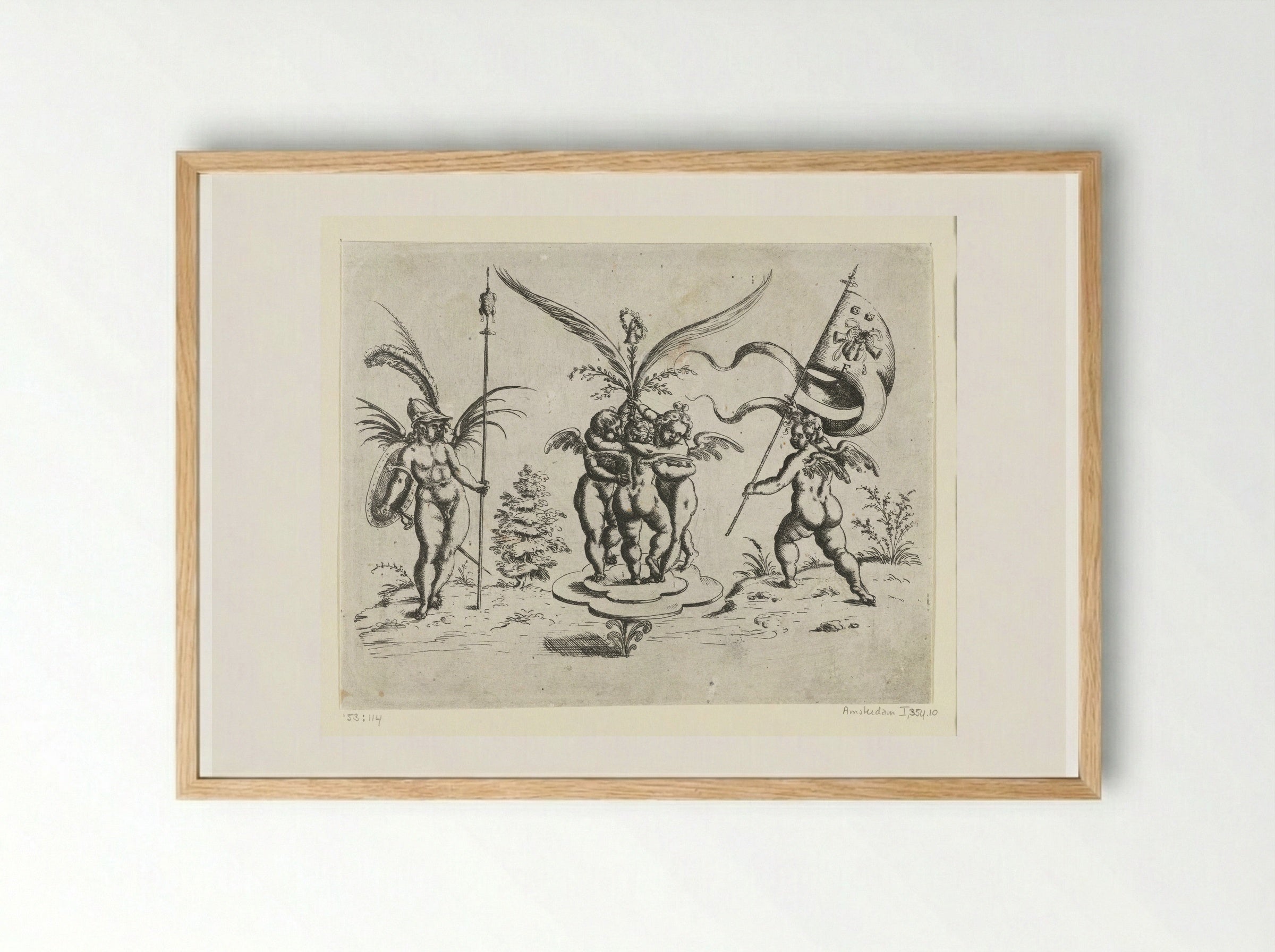 Drie elkaar omarmende putti op een klaverbladvormig plateau - Christoph Jamnitzer - Framed Print Wood