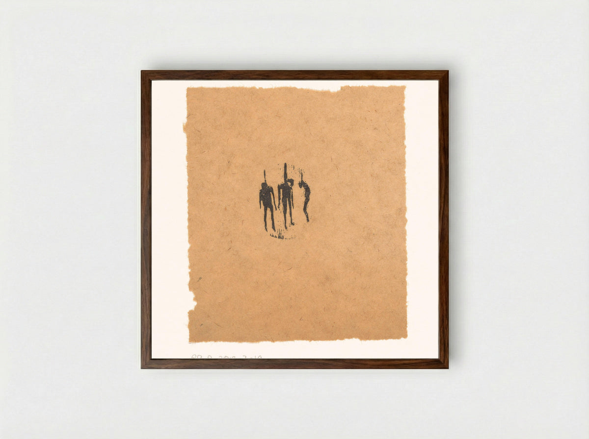 Drie gehangenen - Wendelien Schönfeld - Framed Print Dark Wood