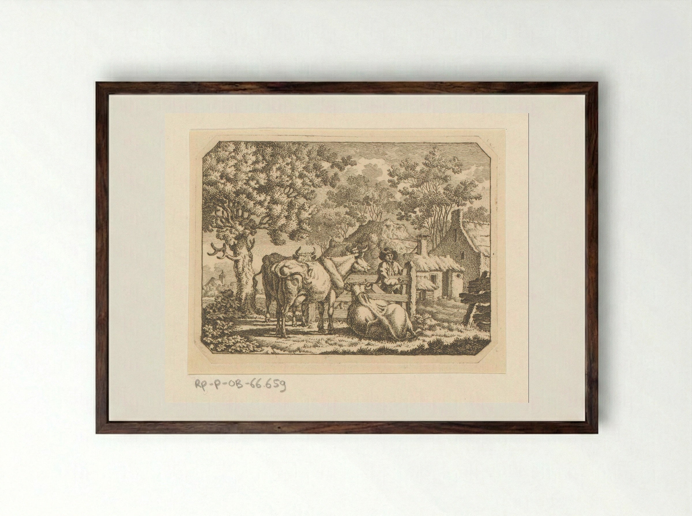 Drie koeien bij een boer aan een hek - Jacob Elias van Varelen - Framed Print Dark Wood
