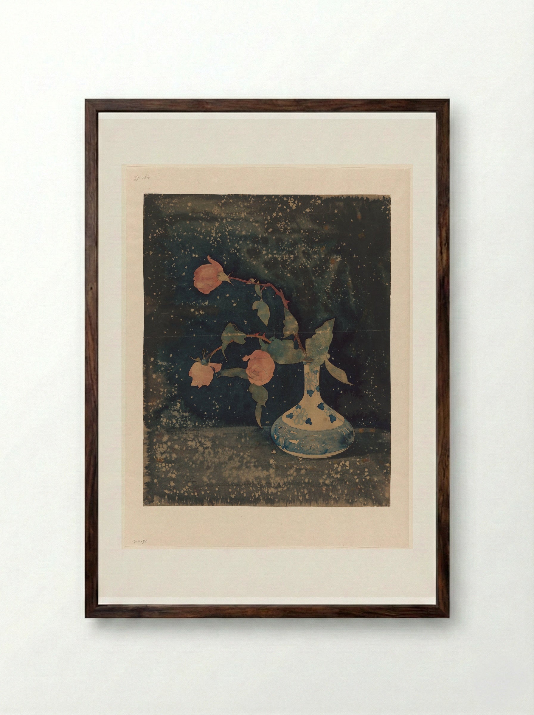 Drie rozen in een oosterse vaas - Theo Nieuwenhuis - Framed Print Dark Wood