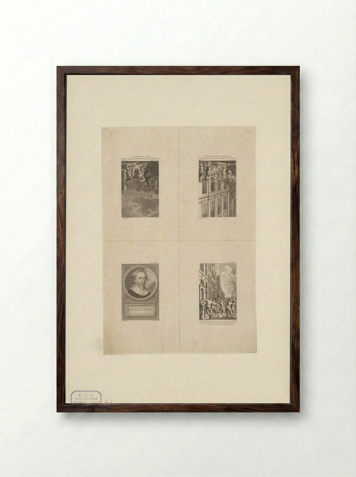 Drie voorstellingen uit de geschiedenis van Amsterdam en een portret van Hugo de Groot - Harmanus Vinkeles - Framed Print Dark Wood