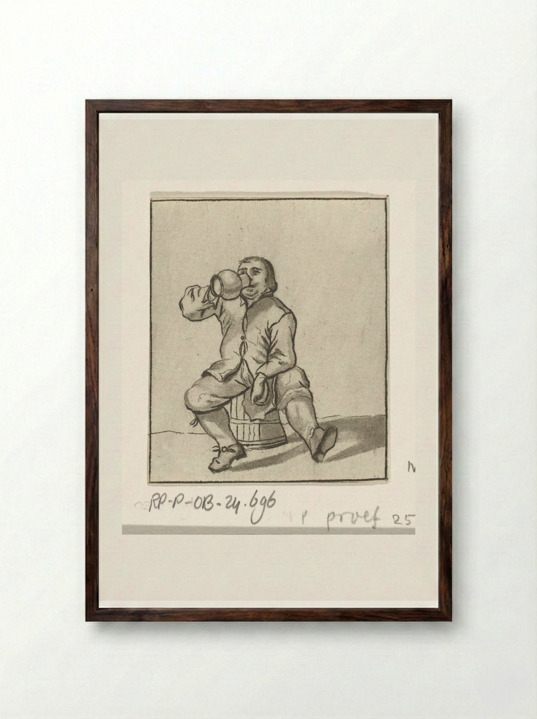 Drinkende man zittend op een ton - Cornelis Ploos van Amstel - Framed Print Dark Wood