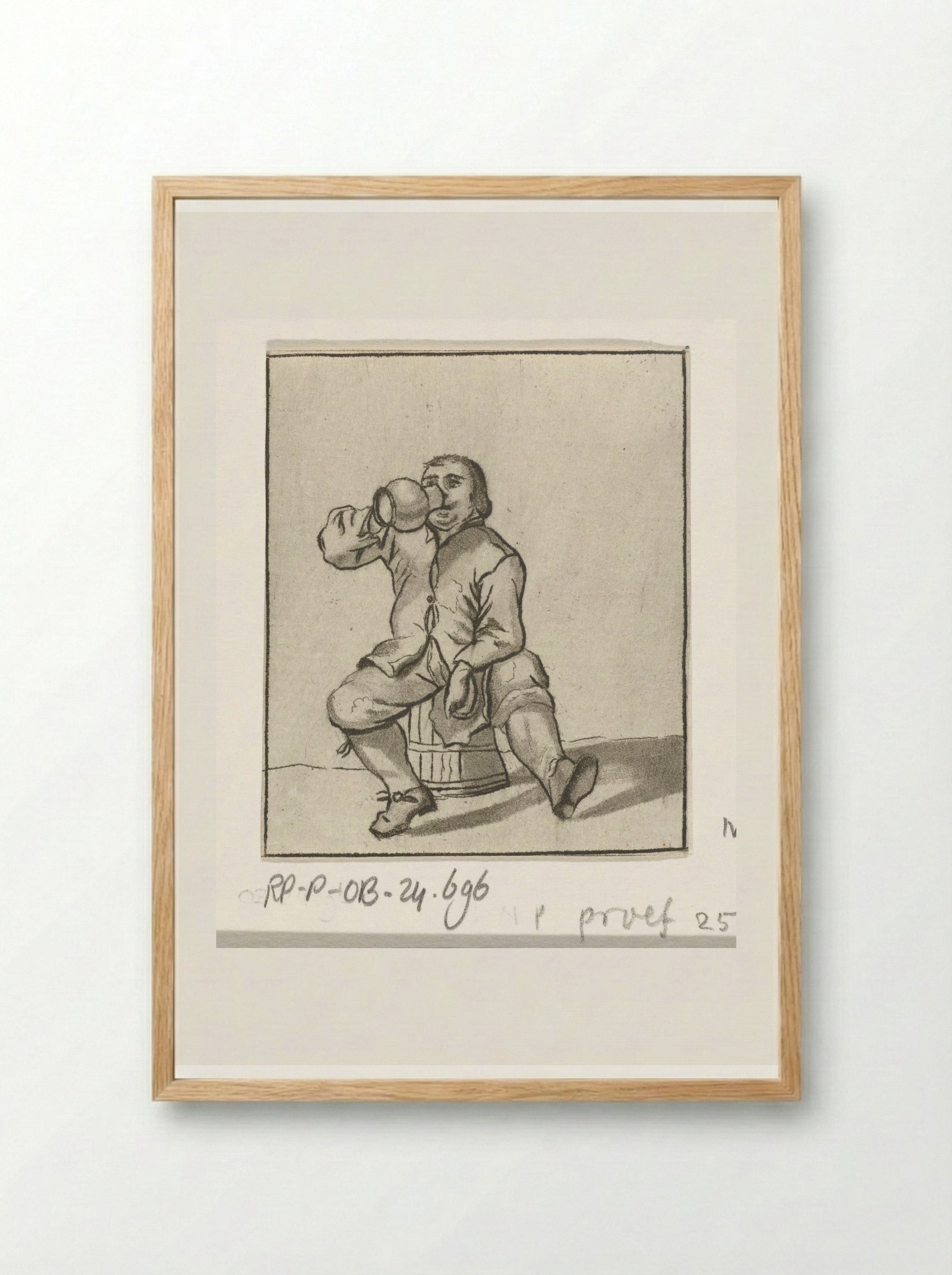 Drinkende man zittend op een ton - Cornelis Ploos van Amstel - Framed Print Wood
