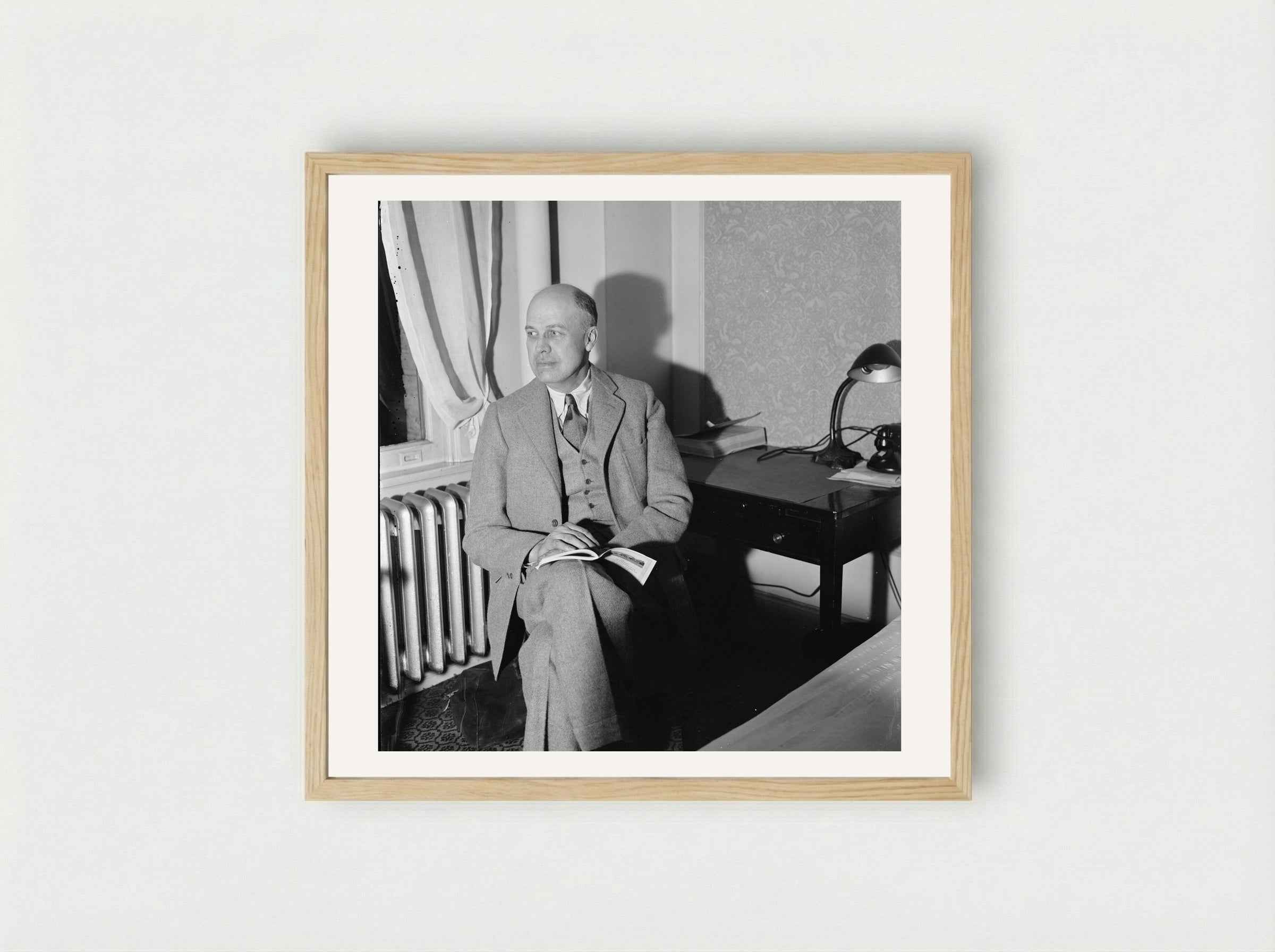 Edward Hopper in his Studio - Edward Hopper - Framed Print Wood