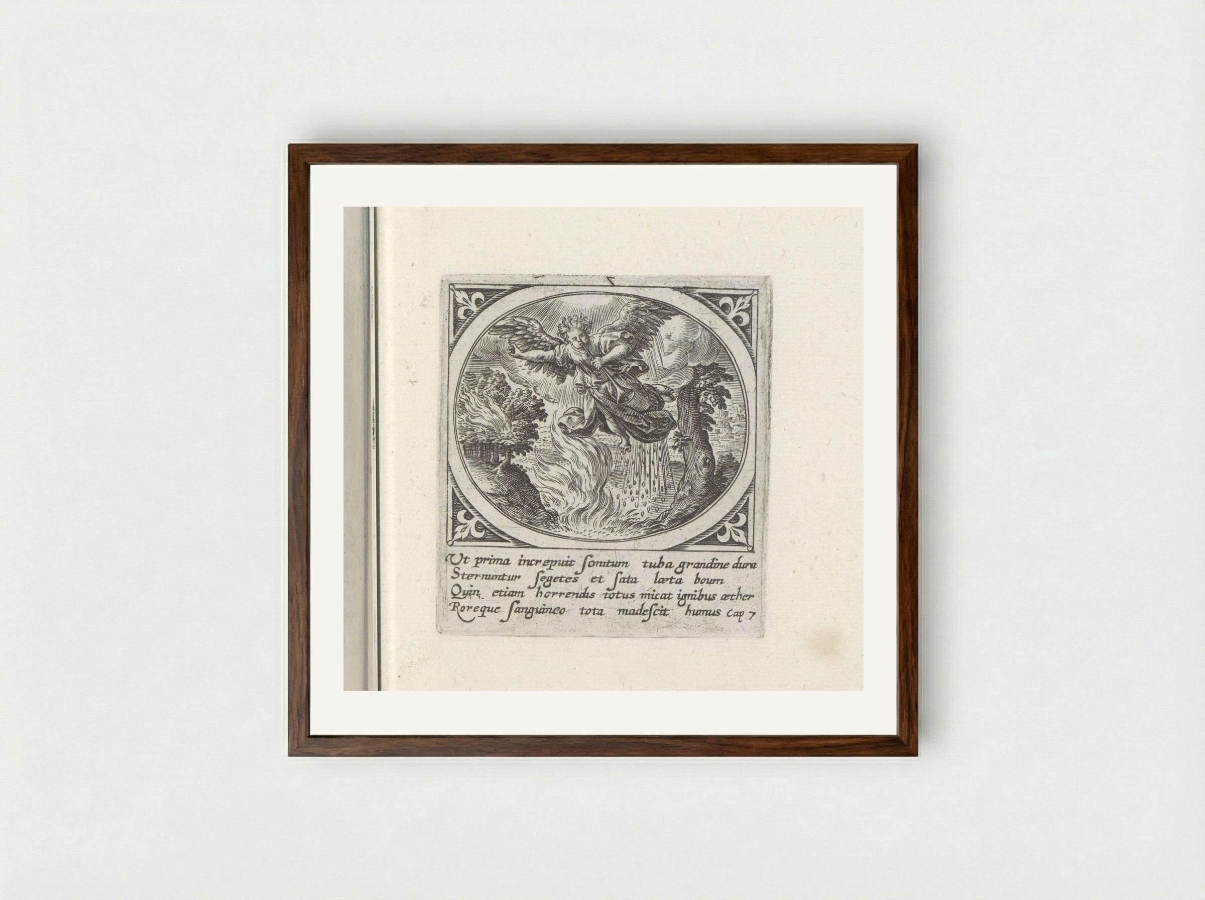 Eerste engel blaast op bazuin - Gerard de Jode - Framed Print Dark Wood