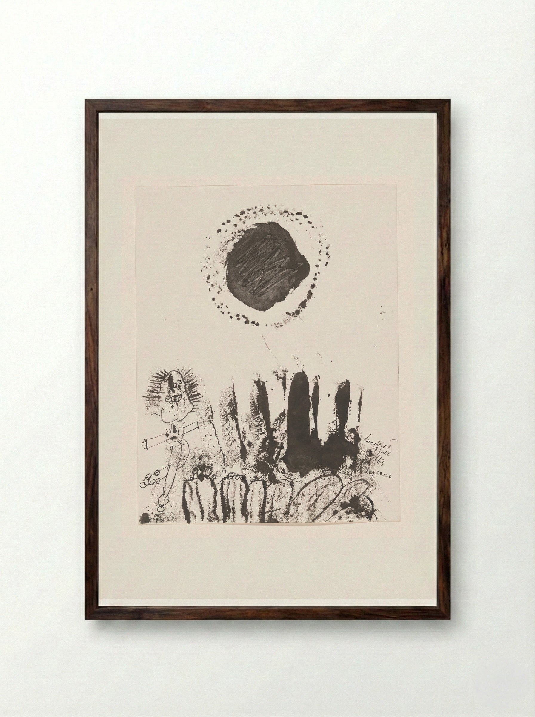 Figuur met gespreide armen - Lucebert - Framed Print Dark Wood