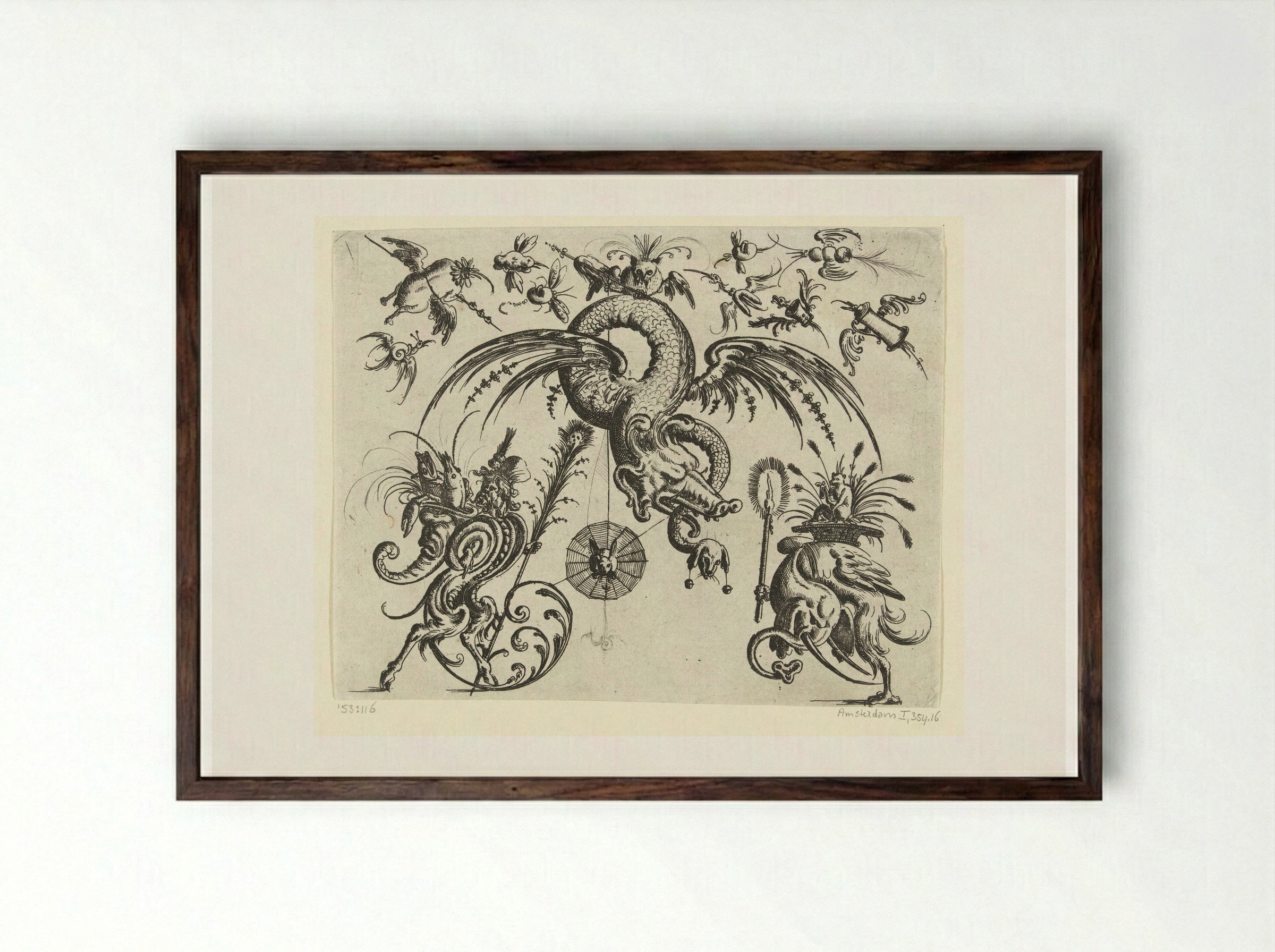Gevleugelde draak (Winged Dragon) - Christoph Jamnitzer - Framed Print Dark Wood