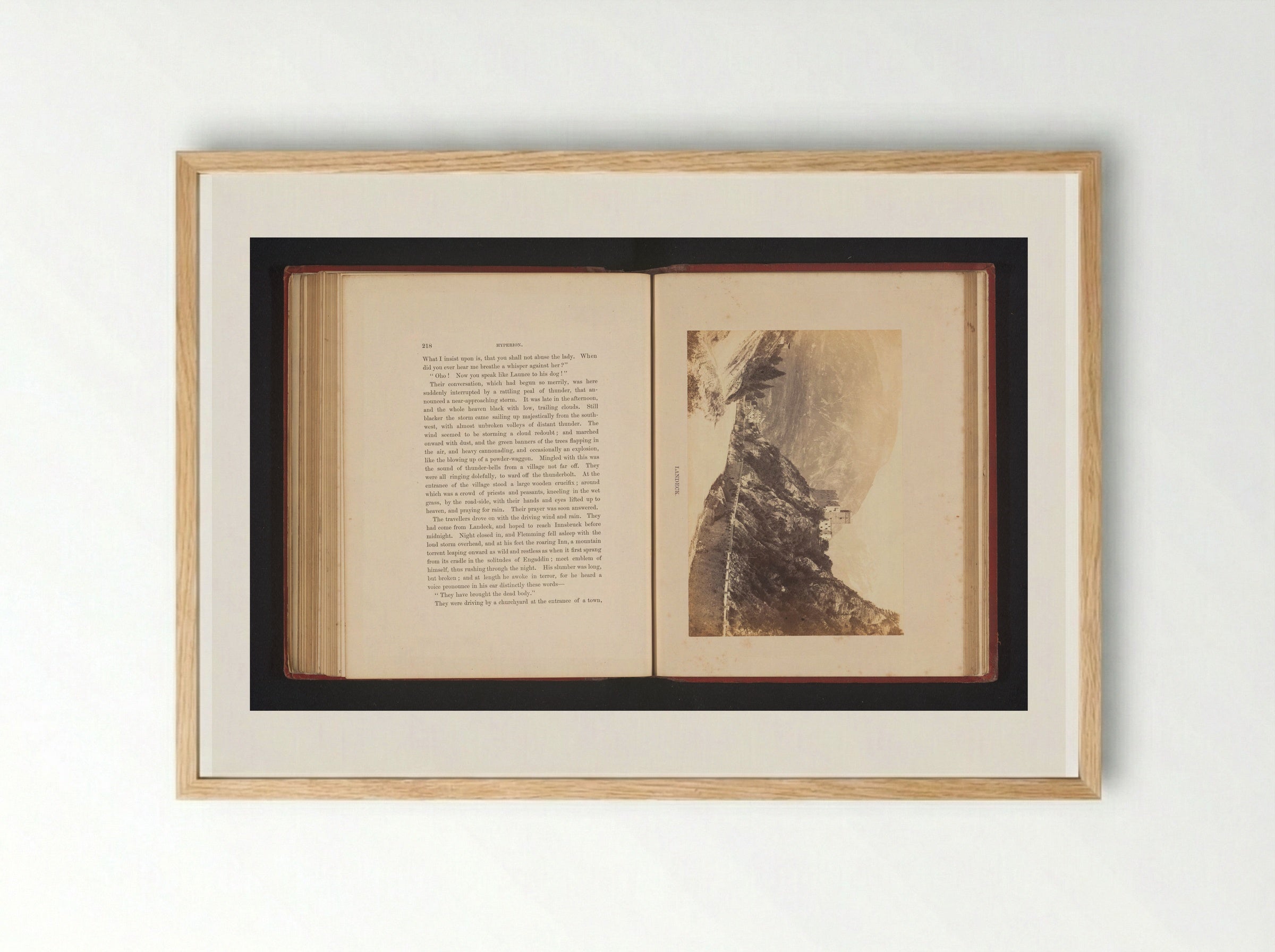 Gezicht op Landeck en Burcht Landeck - Francis Frith - Framed Print Wood