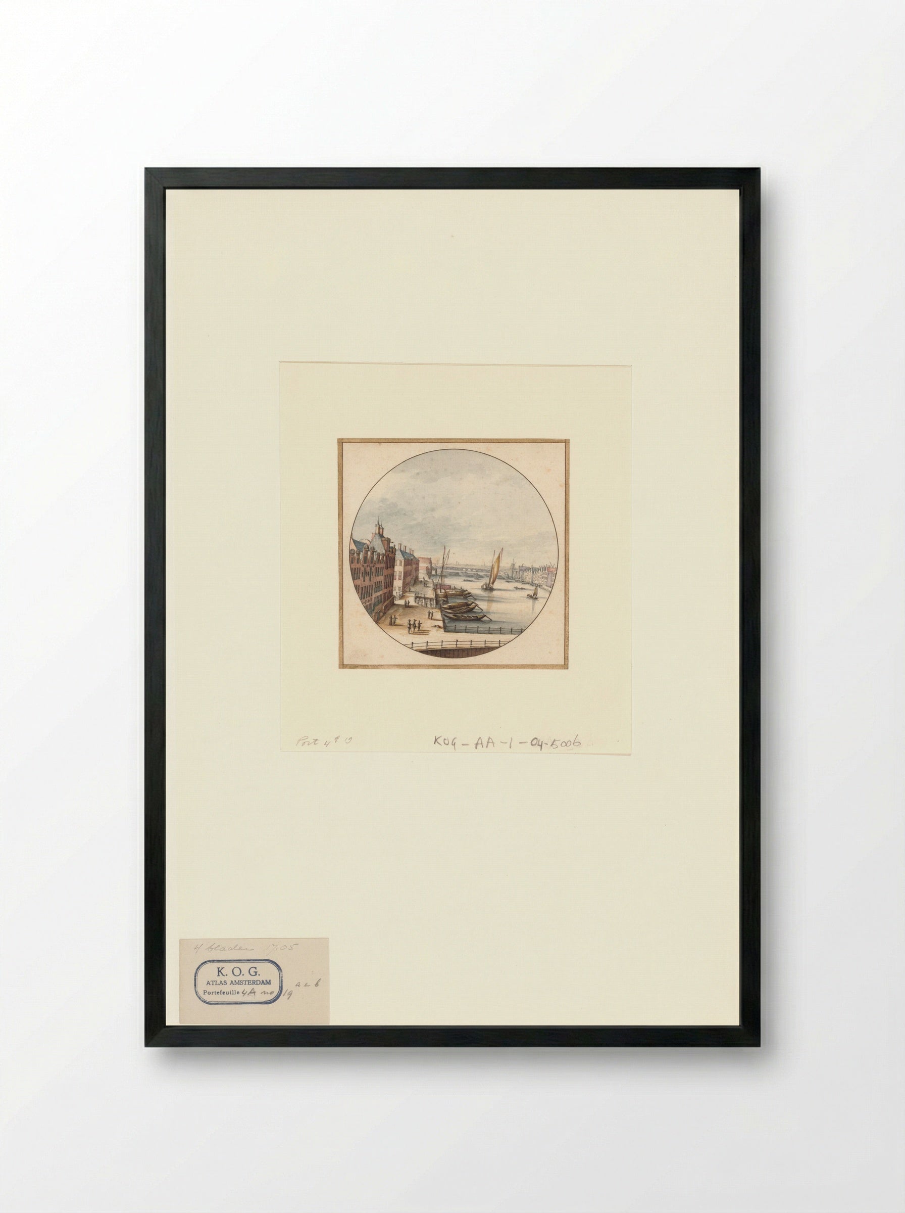 Gezicht op de Amstel tussen de Blauwbrug en Hogesluis - Jan van Call (I) - Framed Print Black