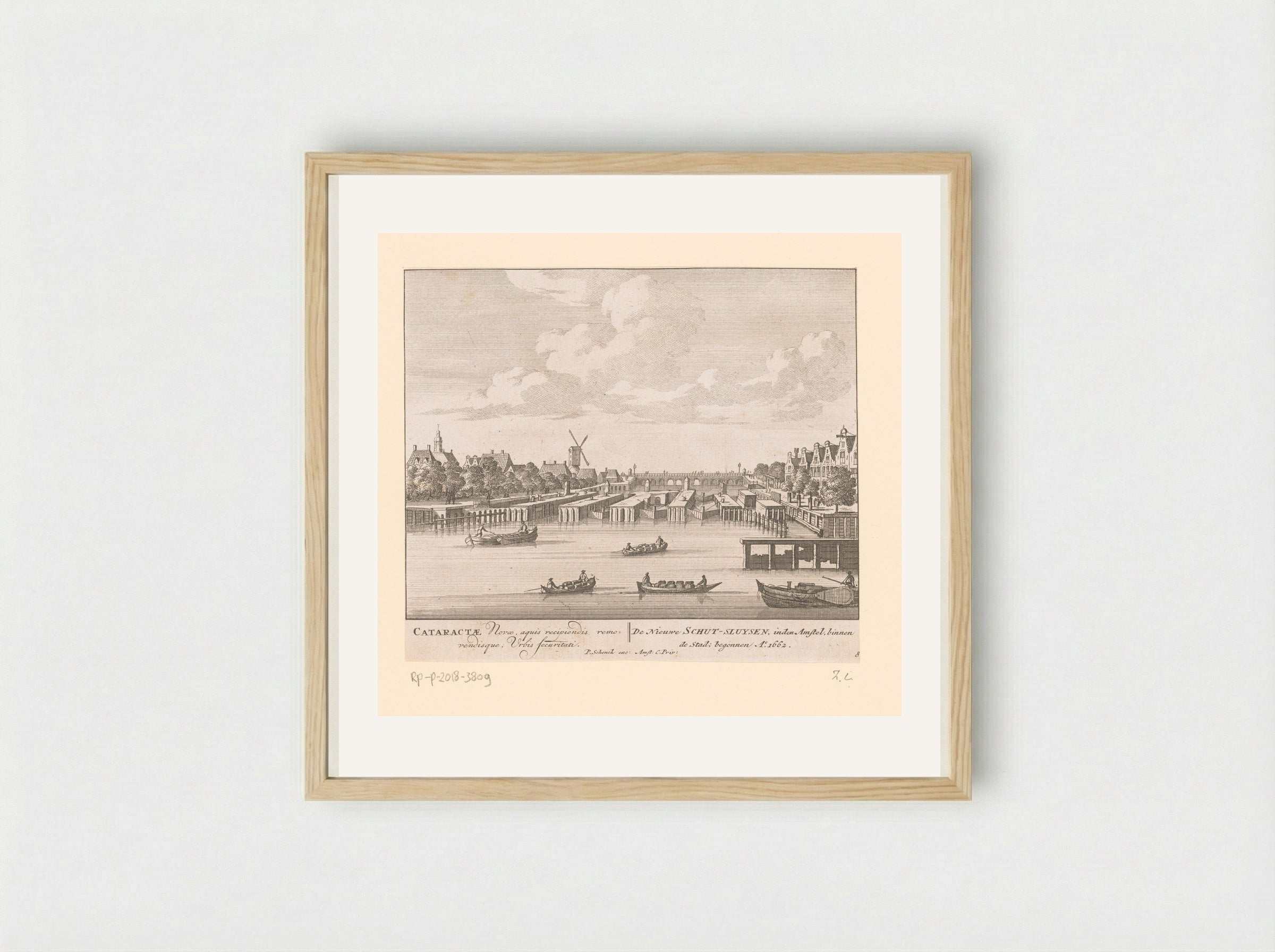 Gezicht op de Binnen-Amstel en de Amstelsluizen - Jan van Call (I) - Framed Print Wood
