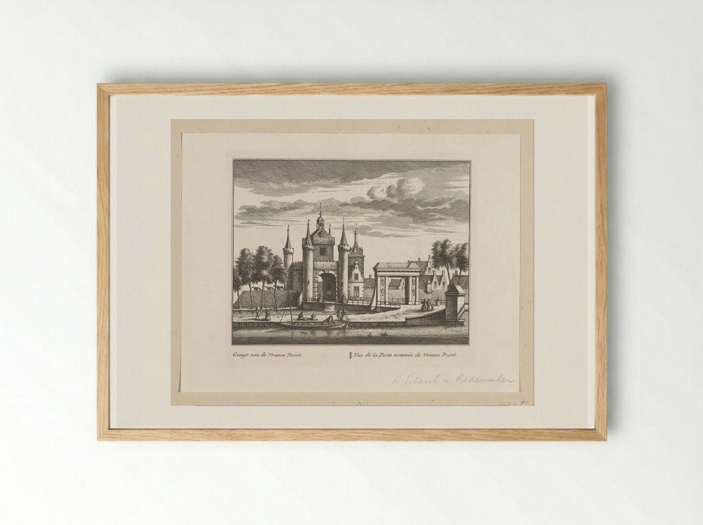 Gezicht op de Friesepoort te Alkmaar - Leonard Schenk - Framed Print Wood