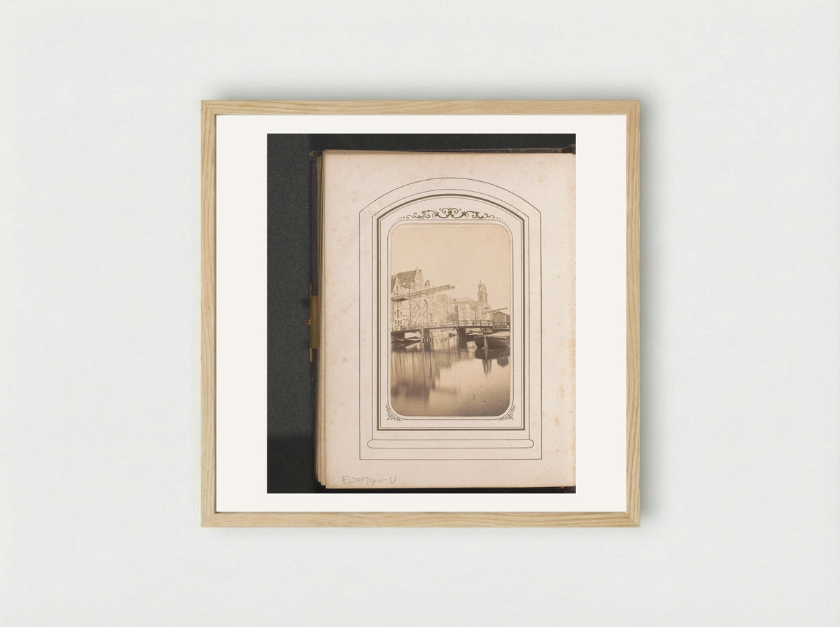 Gezicht op de Houtgracht in Amsterdam - Adolphe Braun & Cie. - Framed Print Wood