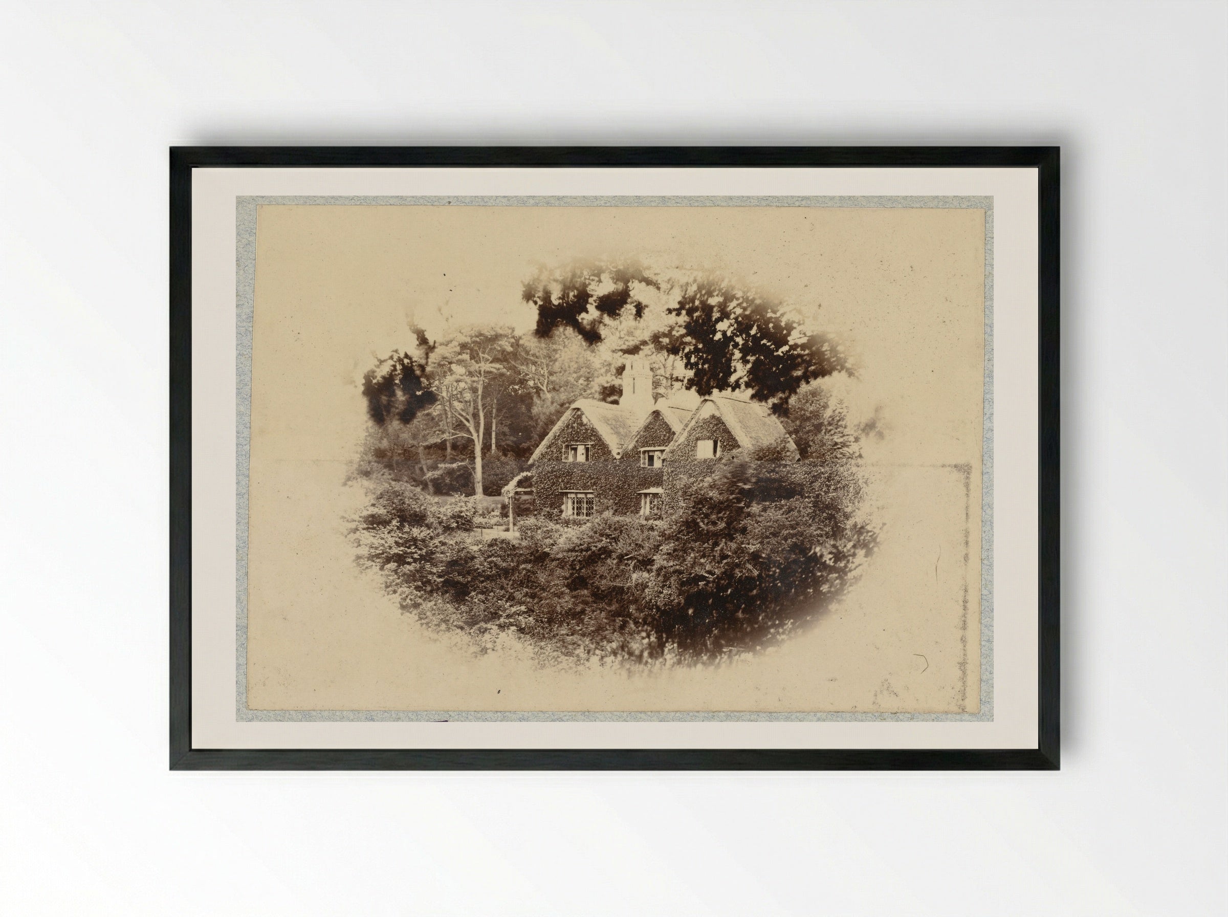 Gezicht op de zijkant van Tower Cottage, Shanklin - Henry Pauw van Wieldrecht - Framed Print Black
