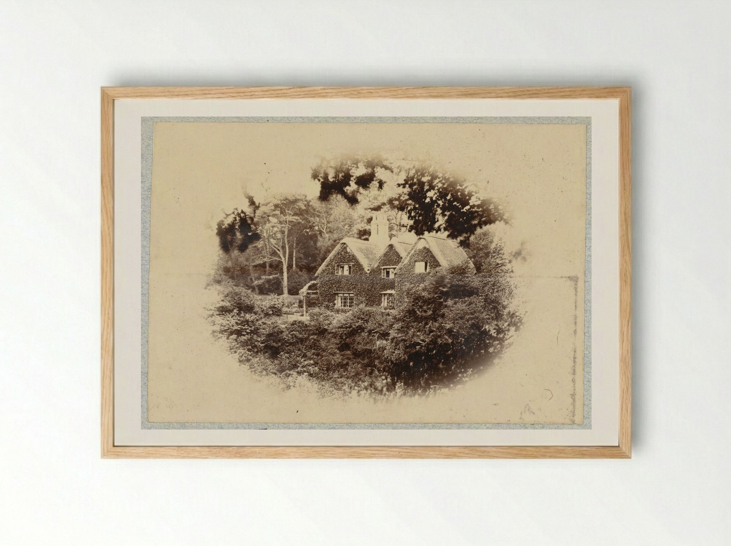Gezicht op de zijkant van Tower Cottage, Shanklin - Henry Pauw van Wieldrecht - Framed Print Wood