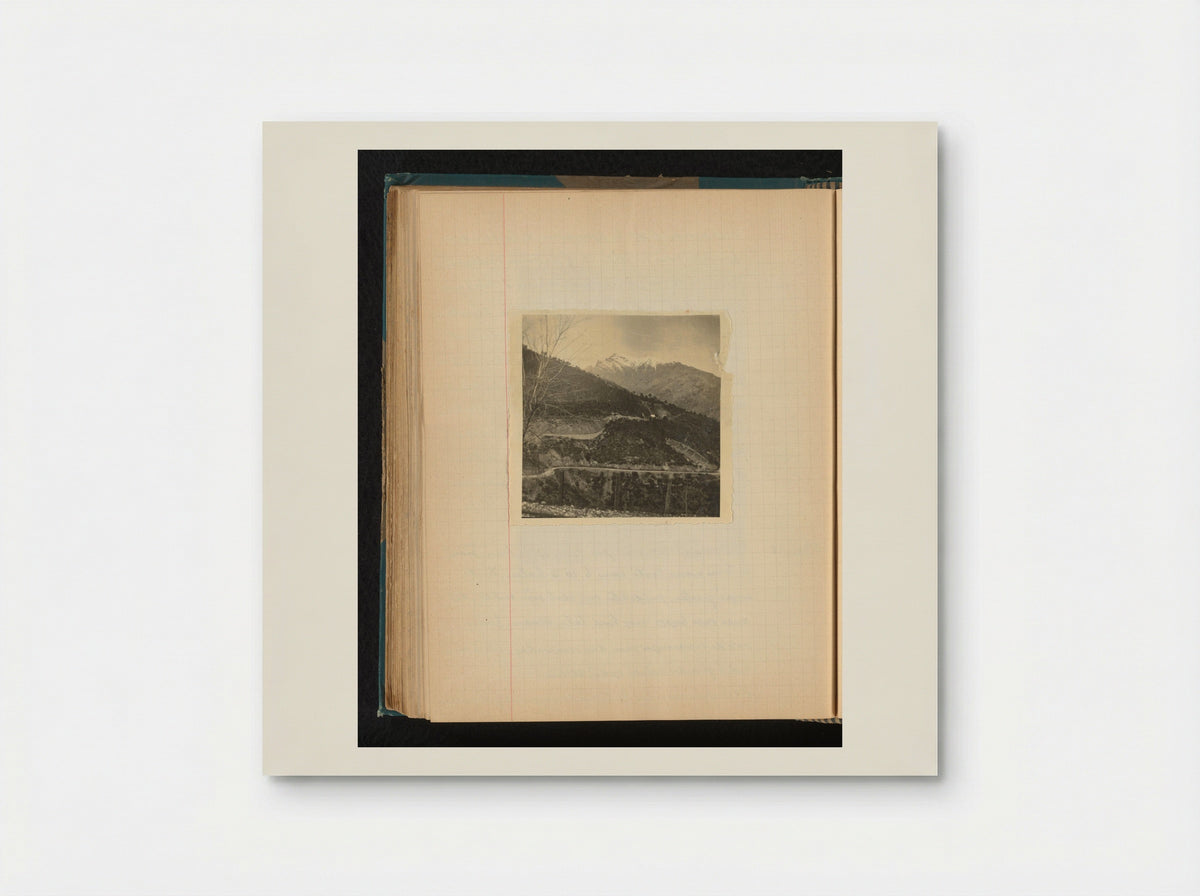 Gezicht op een berglandschap nabij Vivario, Corsica - Théodore van Lelyveld - Poster