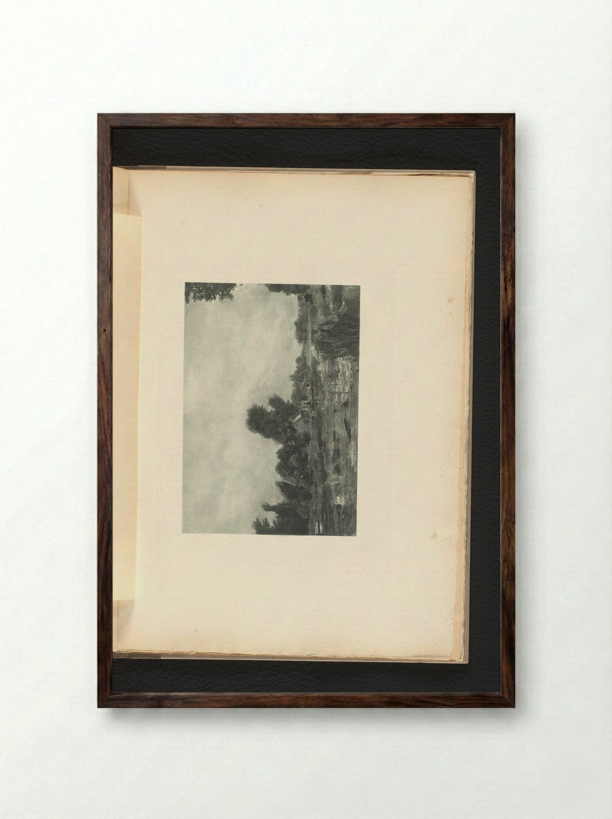 Gezicht op een huis aan het water - Alb. Kapteijn - Framed Print Dark Wood