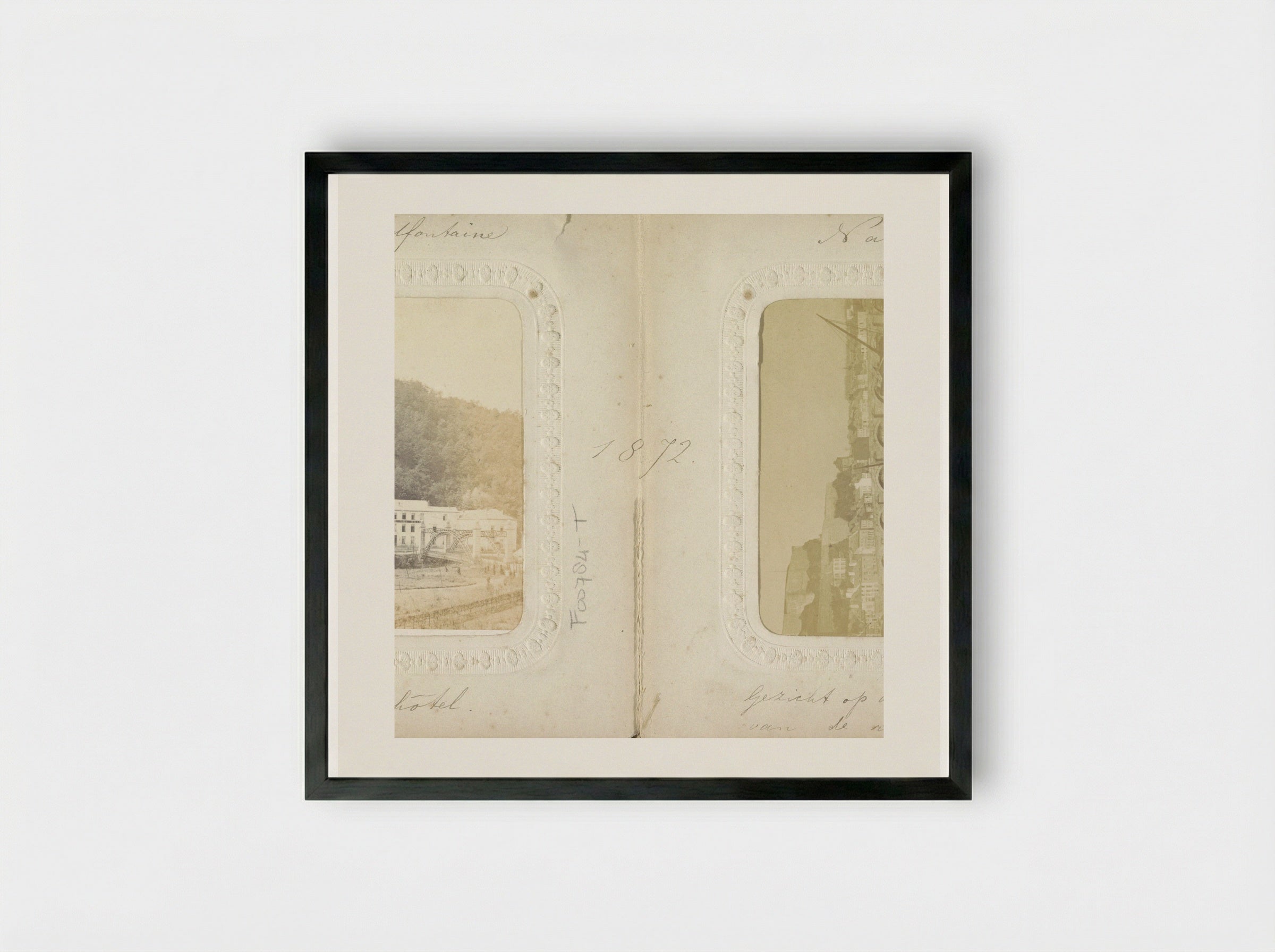 Gezicht op het badhotel van Chaudfontaine - Adolphe Braun & Cie. - Framed Print Black