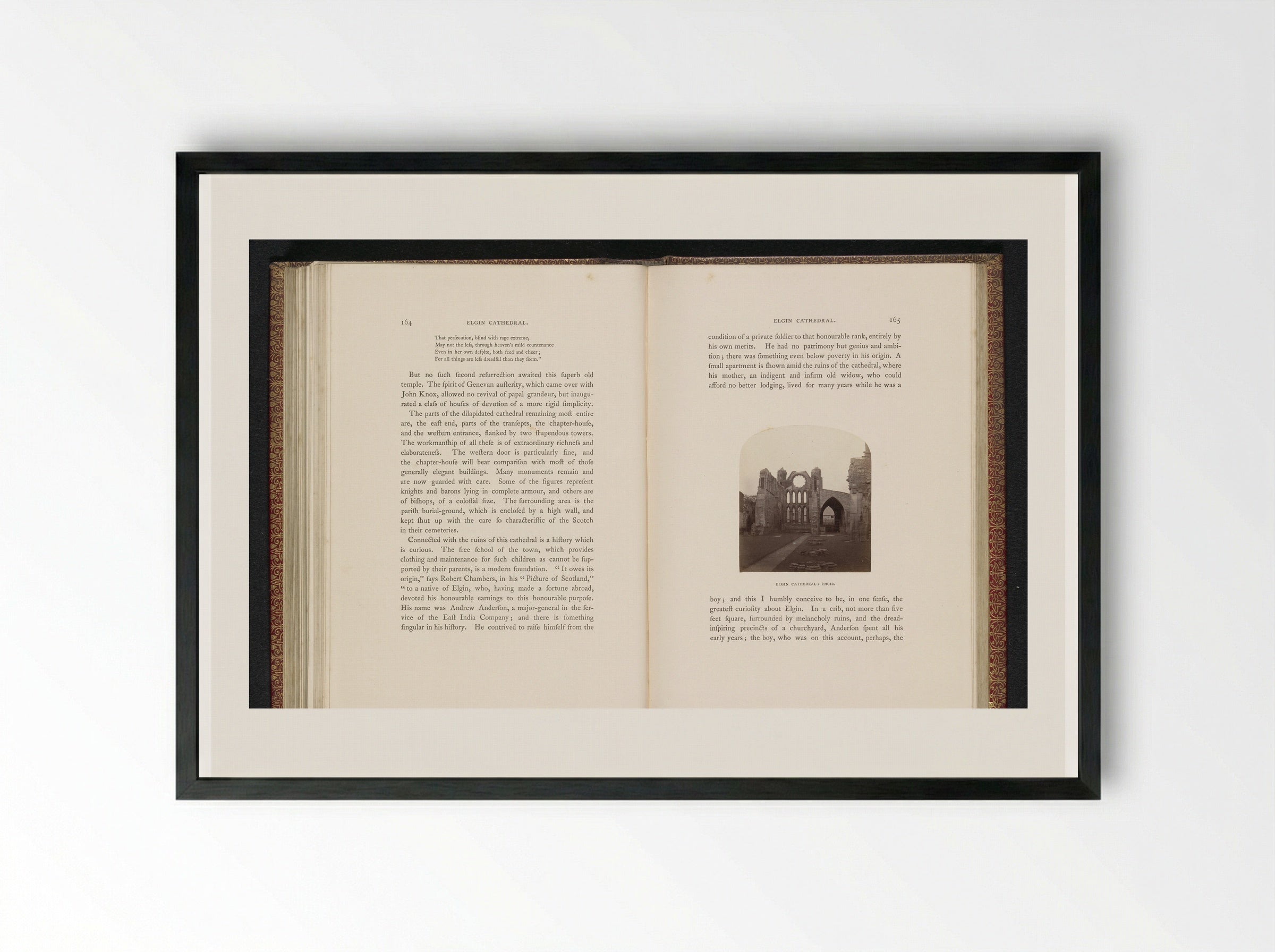 Gezicht op het koor van de ruïne van de Elgin Cathedral - George Washington Wilson - Framed Print Black