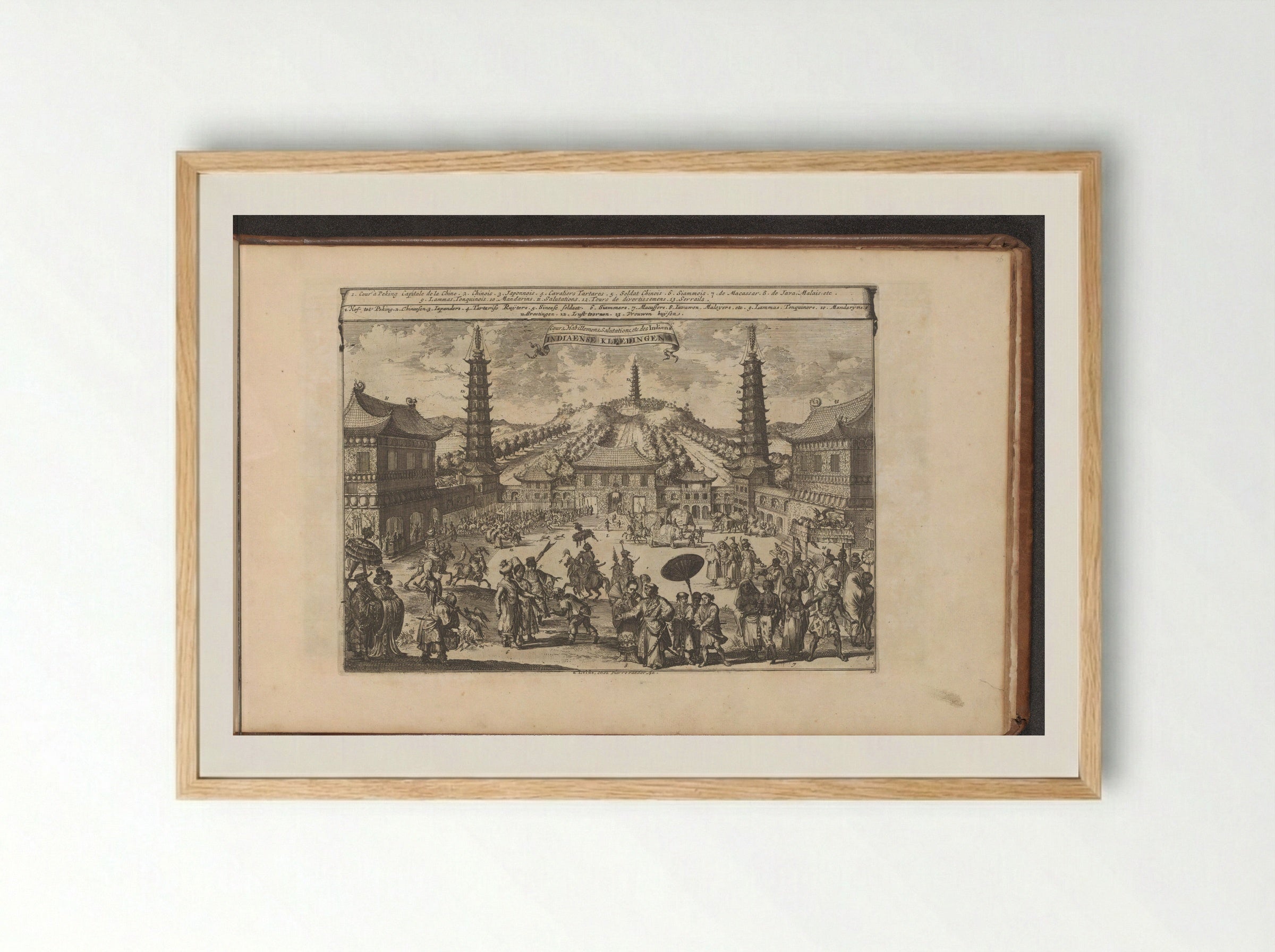 Hof in Peking - Romeyn de Hooghe - Framed Print Wood
