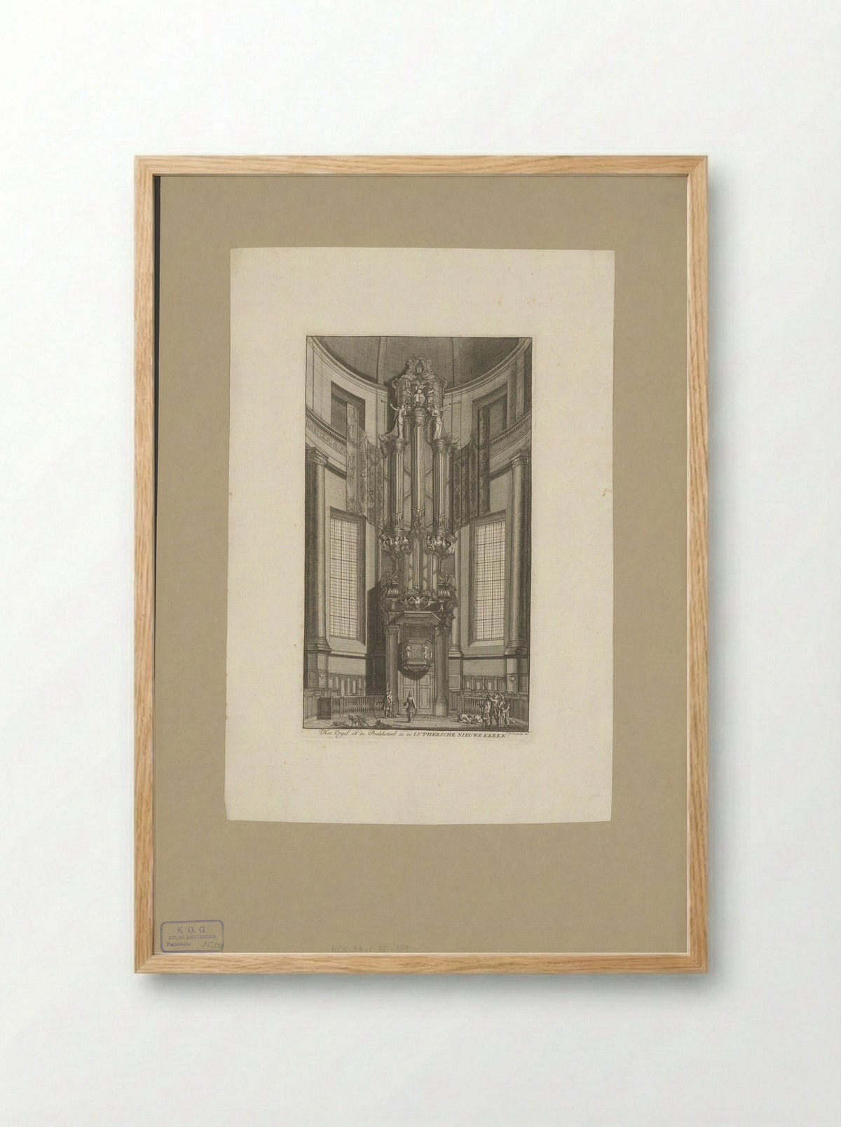Interieur van de Nieuwe Lutherse Kerk te Amsterdam - Isaak Tirion - Framed Print Wood