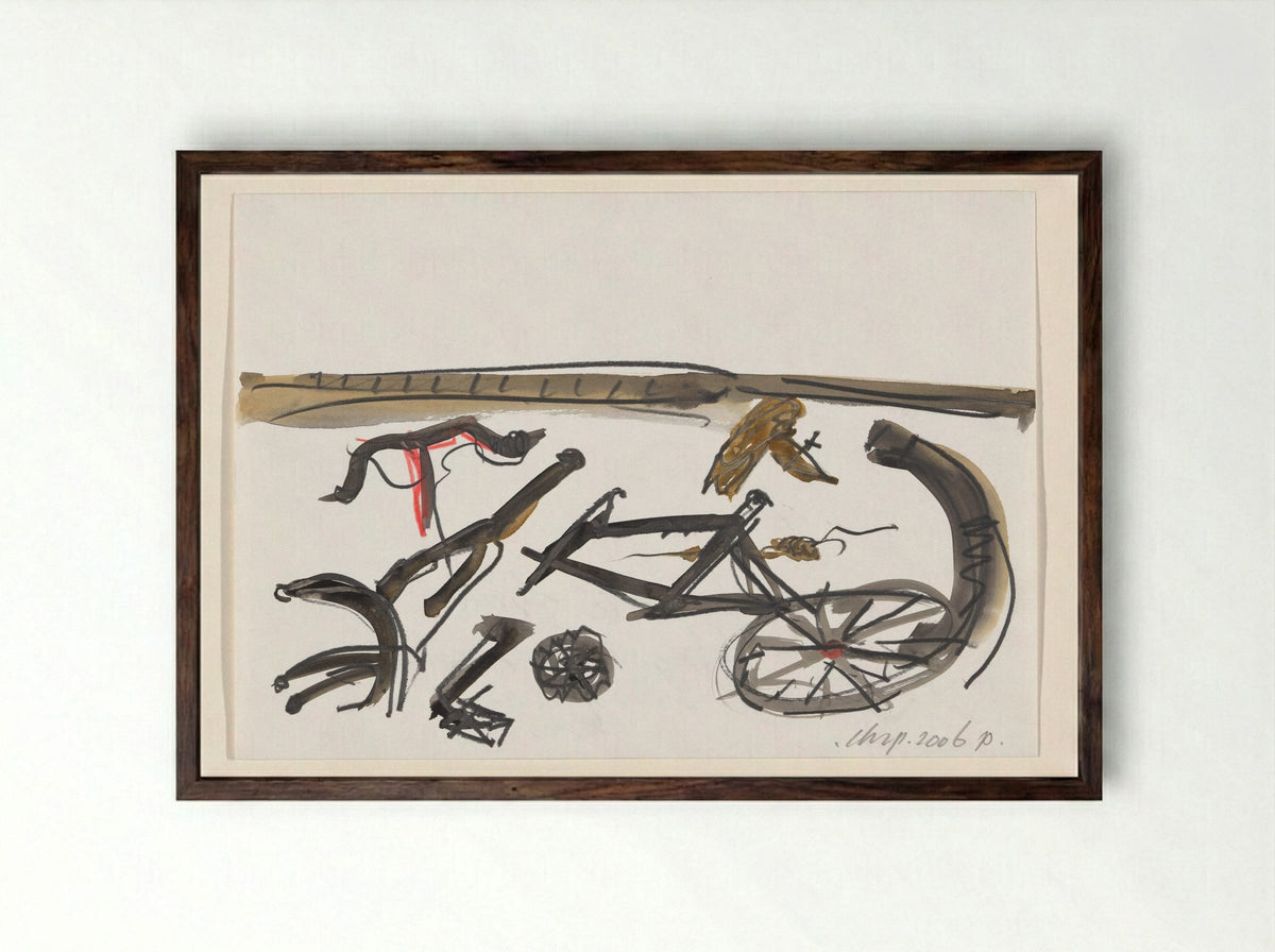Kapotte fiets langs stoeprand - Paul Damsté - Framed Print Dark Wood
