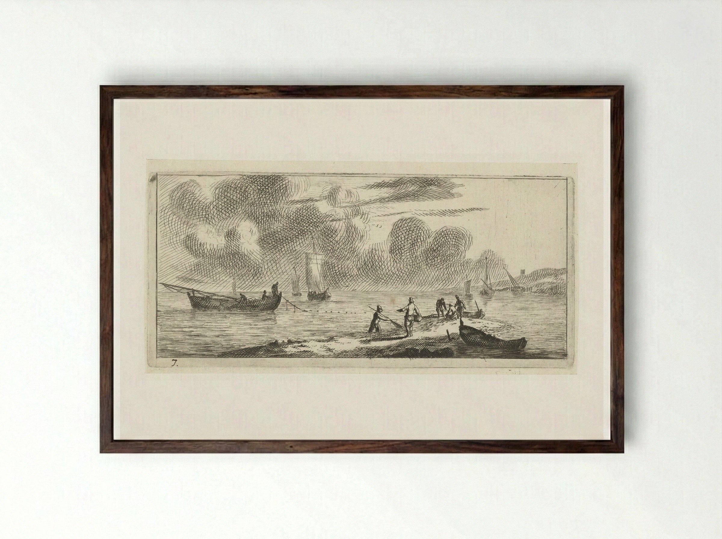 Kustlijn met mannen vissend in ondiep water - Reinier Nooms - Framed Print Dark Wood