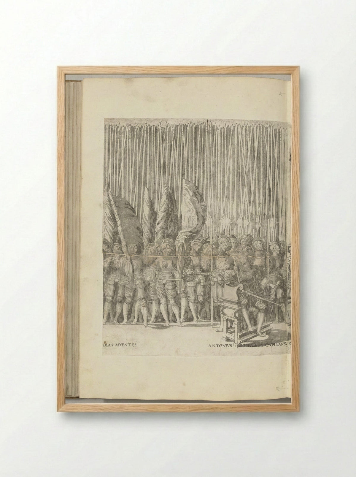 Landsknechten en Antonio de Leyva, plaat [MM] - Nicolaas Hogenberg - Framed Print Wood