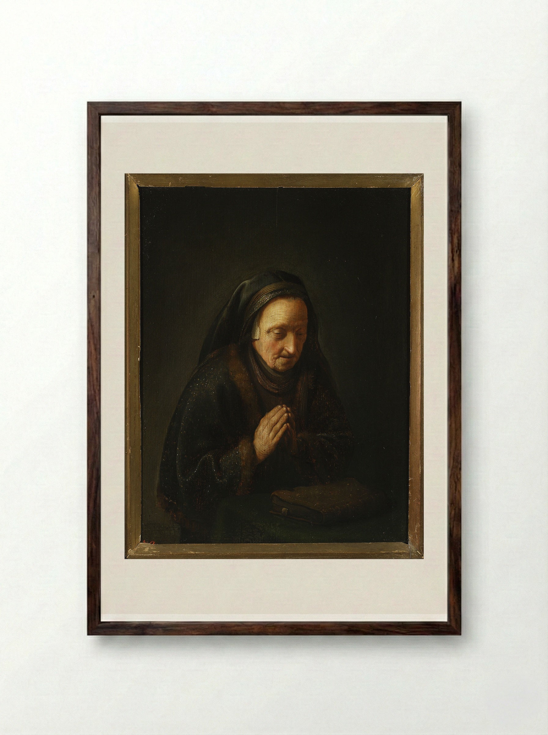 Old Woman Praying - Gerrit Dou - Framed Print Dark Wood