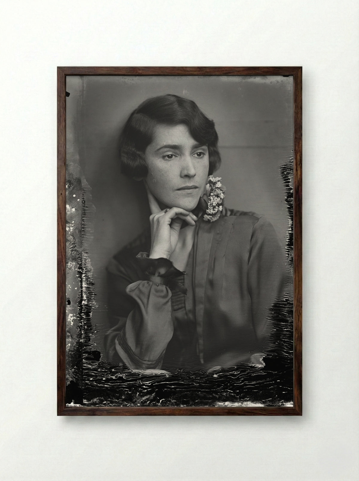Portret van Ritsaert Johannes Roland Holst - Annie Roland Holst-de Meester - Framed Print Dark Wood