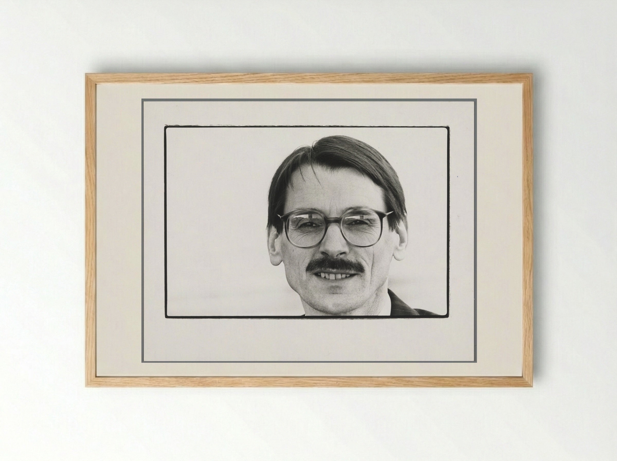 Portret van minister Jo Ritzen (PvdA) - Vincent Mentzel - Framed Print Wood