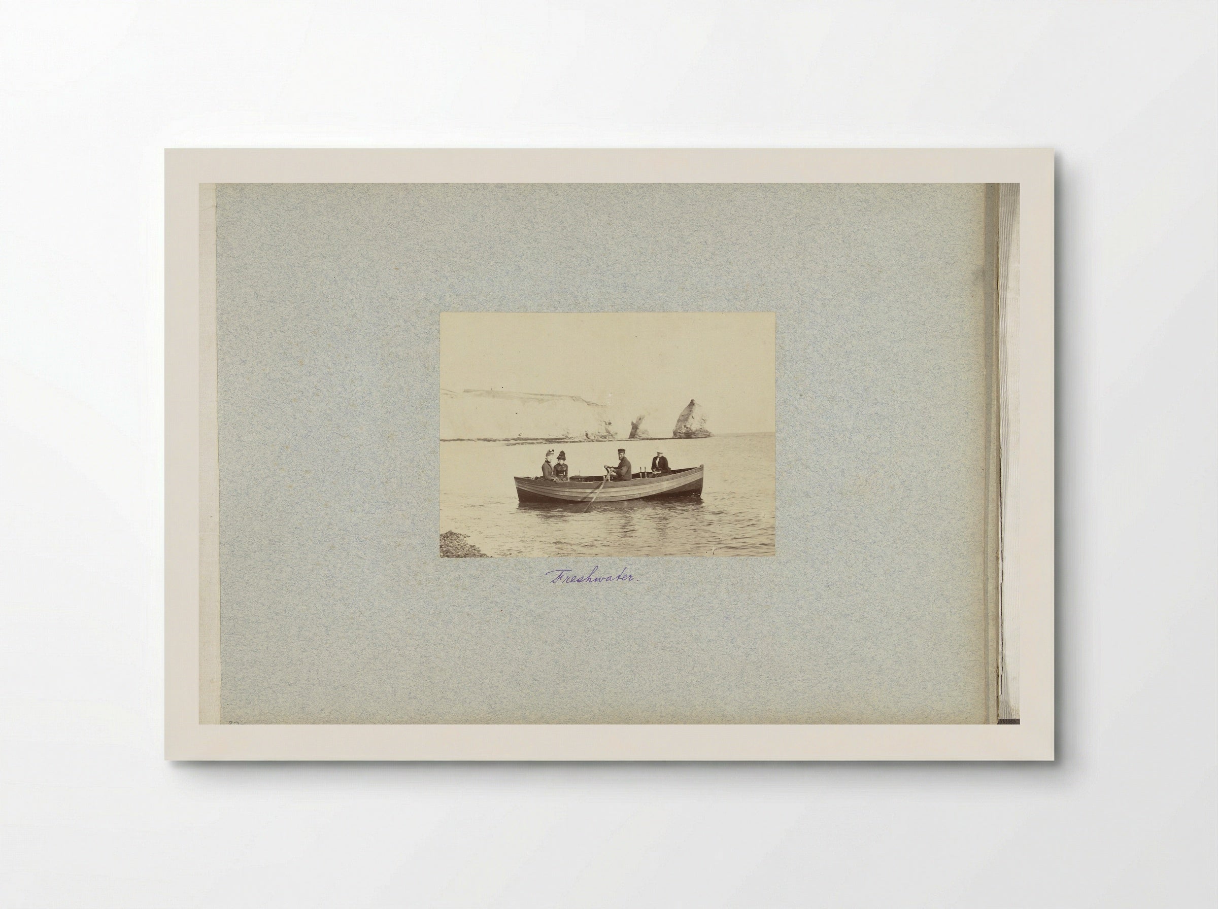 Roeiboot in Freshwater Bay bij het eiland Wight - Henry Pauw van Wieldrecht - Poster
