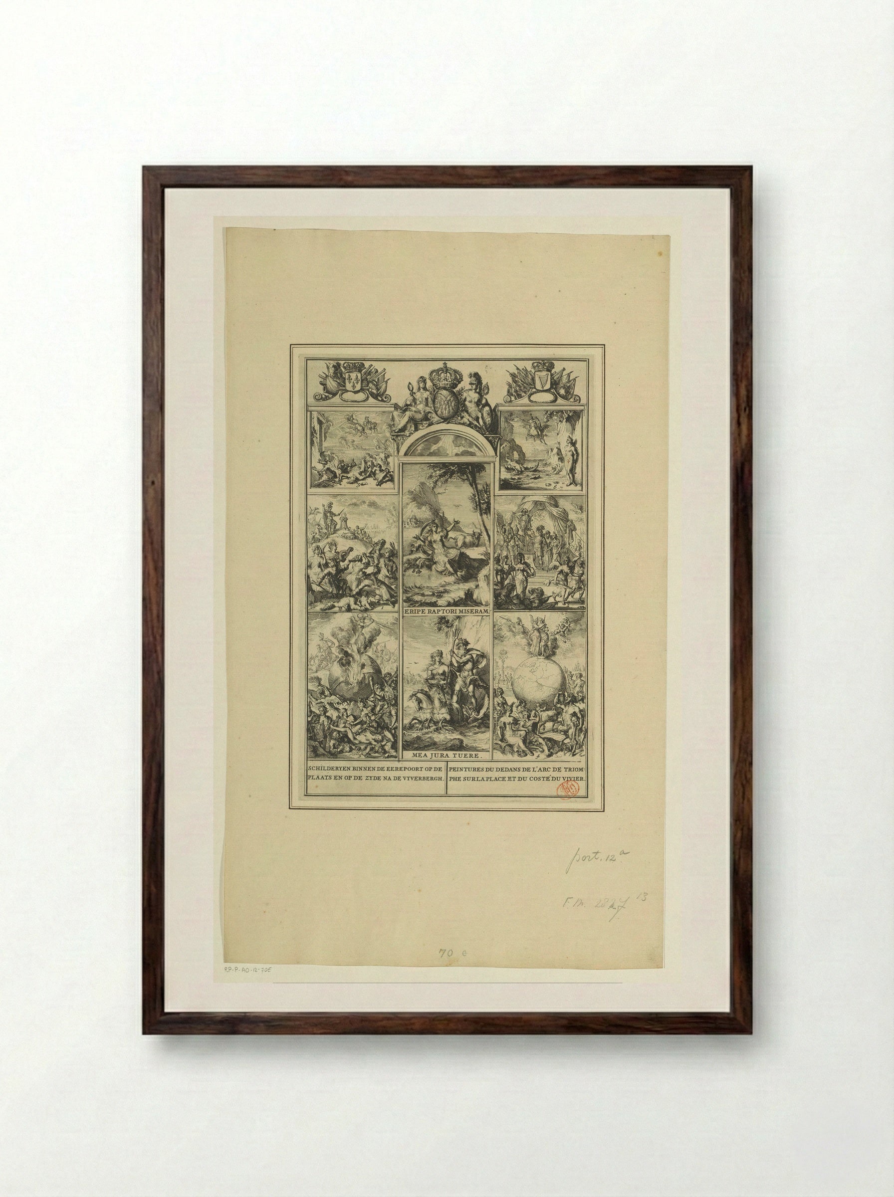 Schilderijen op de triomfoog op de Plaats - Romeyn de Hooghe - Framed Print Dark Wood