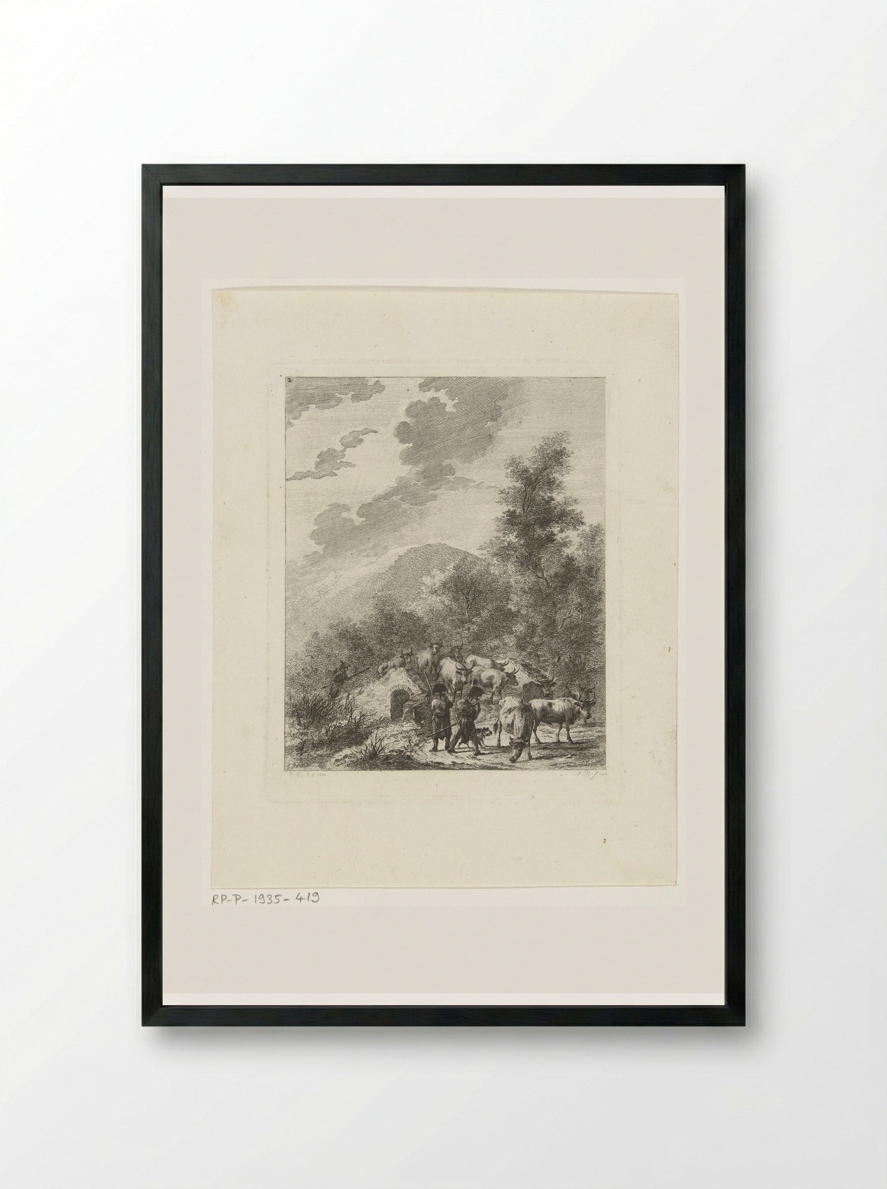 Soldaten drijven een kudde koeien over een brug - Joannes Bemme - Framed Print Black