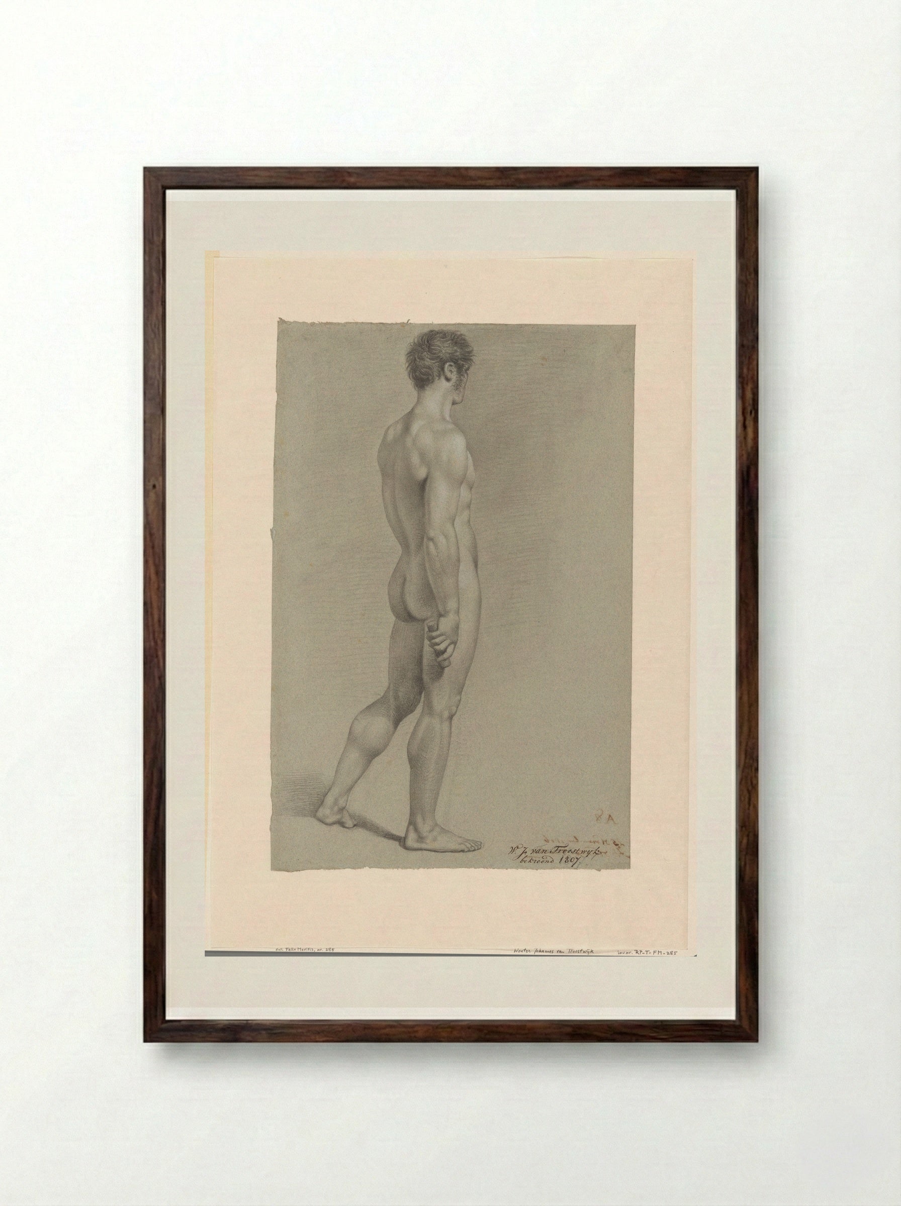Staand mannelijk naakt, naar rechts - Wouter Johannes van Troostwijk - Framed Print Dark Wood