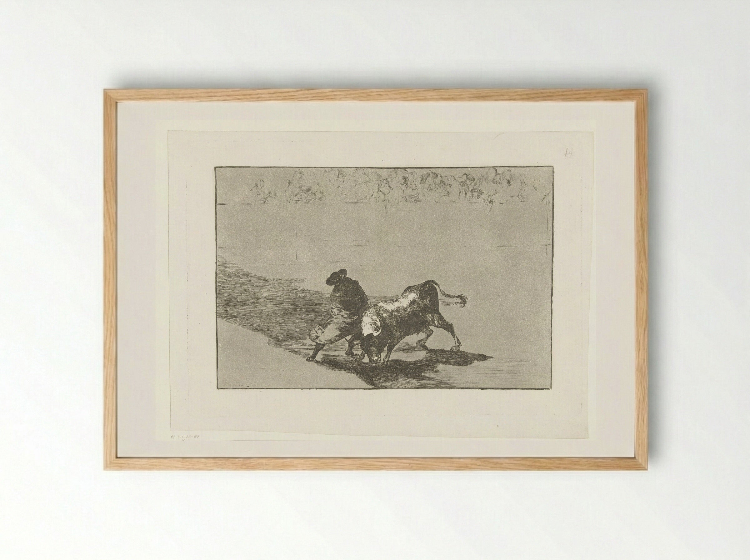 Stierenvechter in een arena - Francisco de Goya - Framed Print Wood