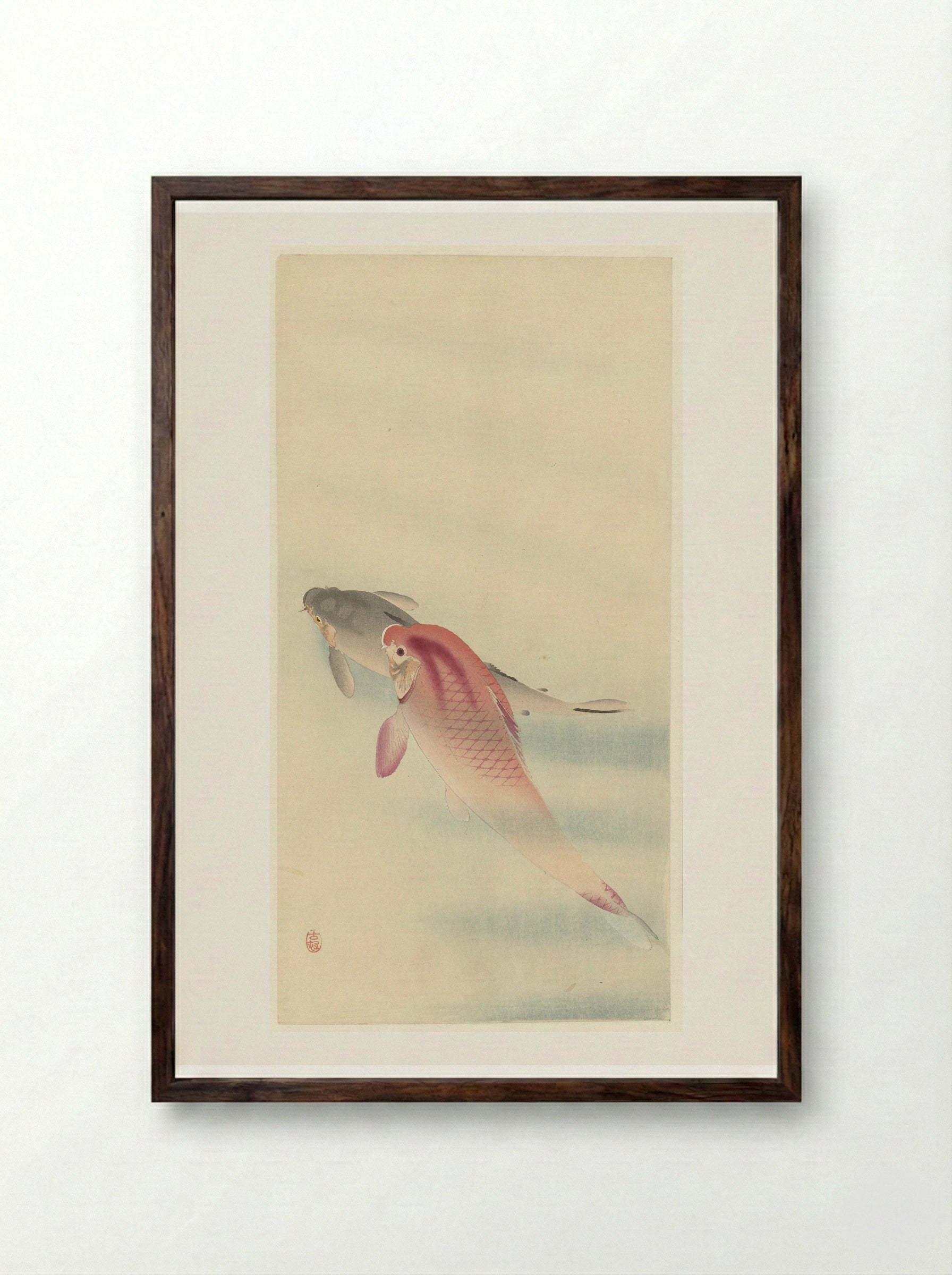 Twee karpers (Two Carp) - Matsuki Heikichi - Framed Print Dark Wood