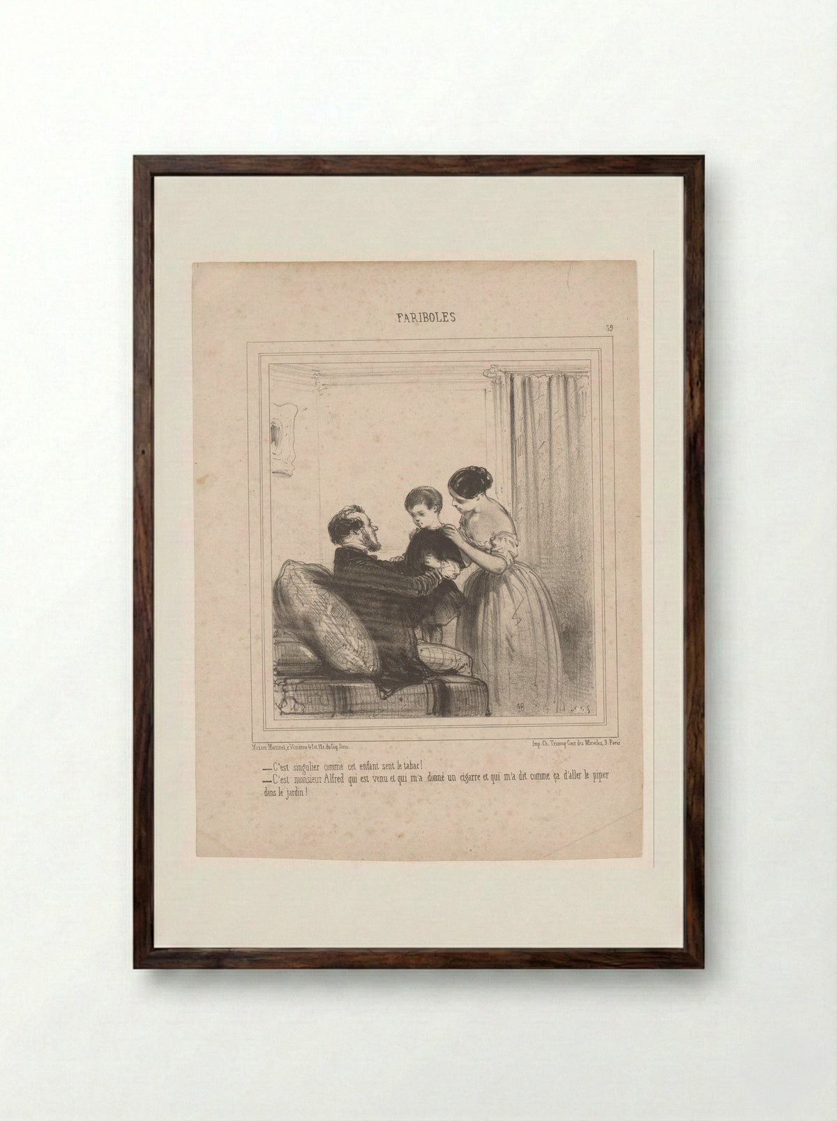 Twee ouders met een kind dat naar tabak ruikt - Edouard de Beaumont - Framed Print Dark Wood