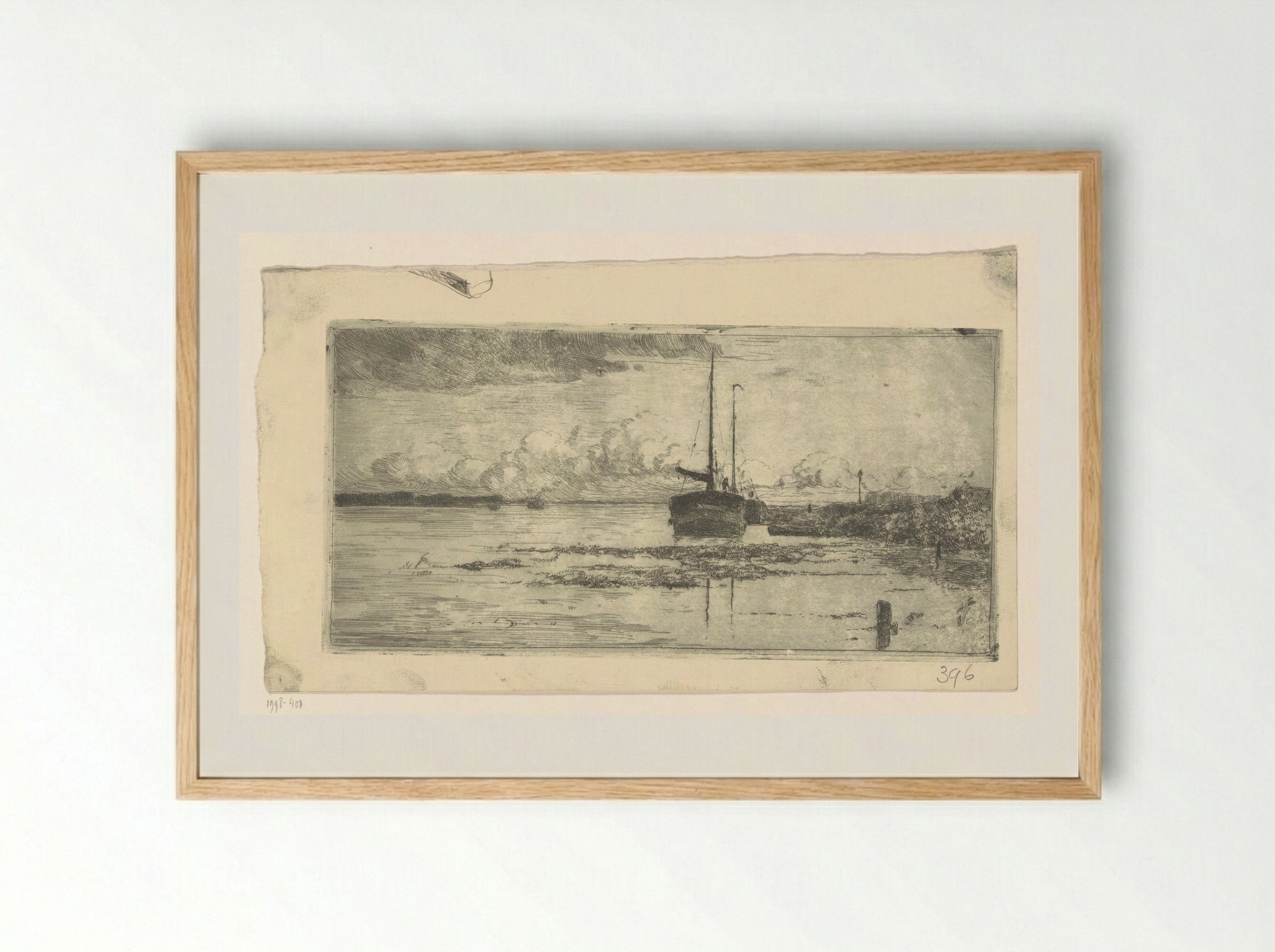 Twee zeilschepen aan een rivieroever - Cornelis Vreedenburgh - Framed Print Wood