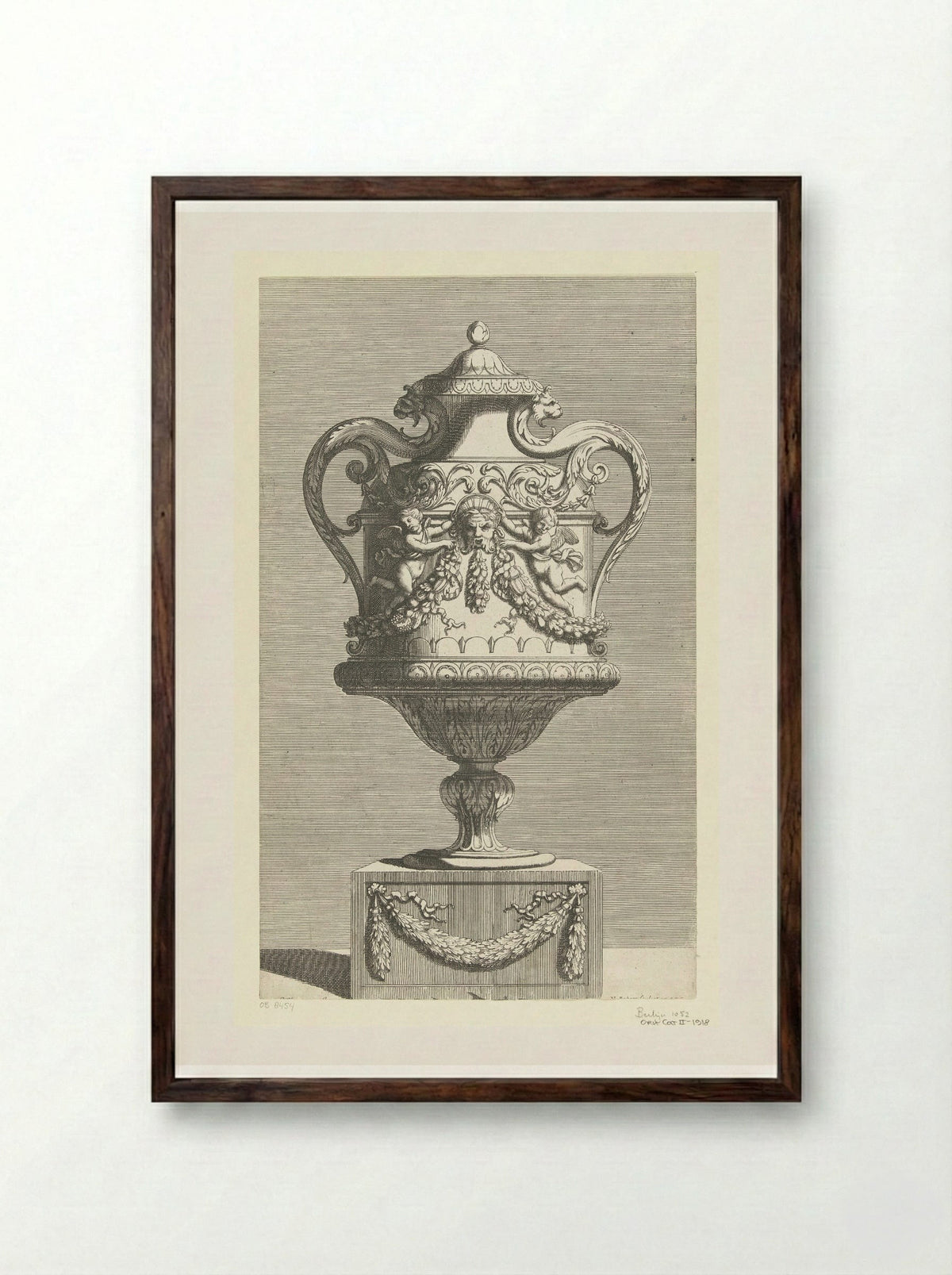 Vaas met deksel - Gérard Audran - Framed Print Dark Wood