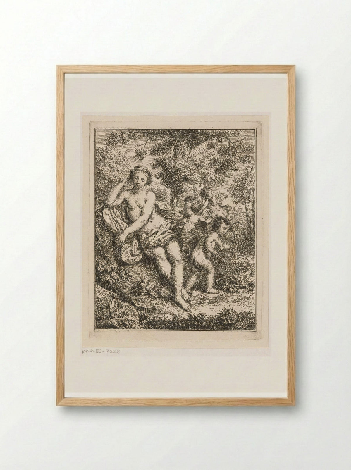 Venus, Amor en twee putti in een arcadisch landschap - Louis Fabritius Dubourg - Framed Print Wood