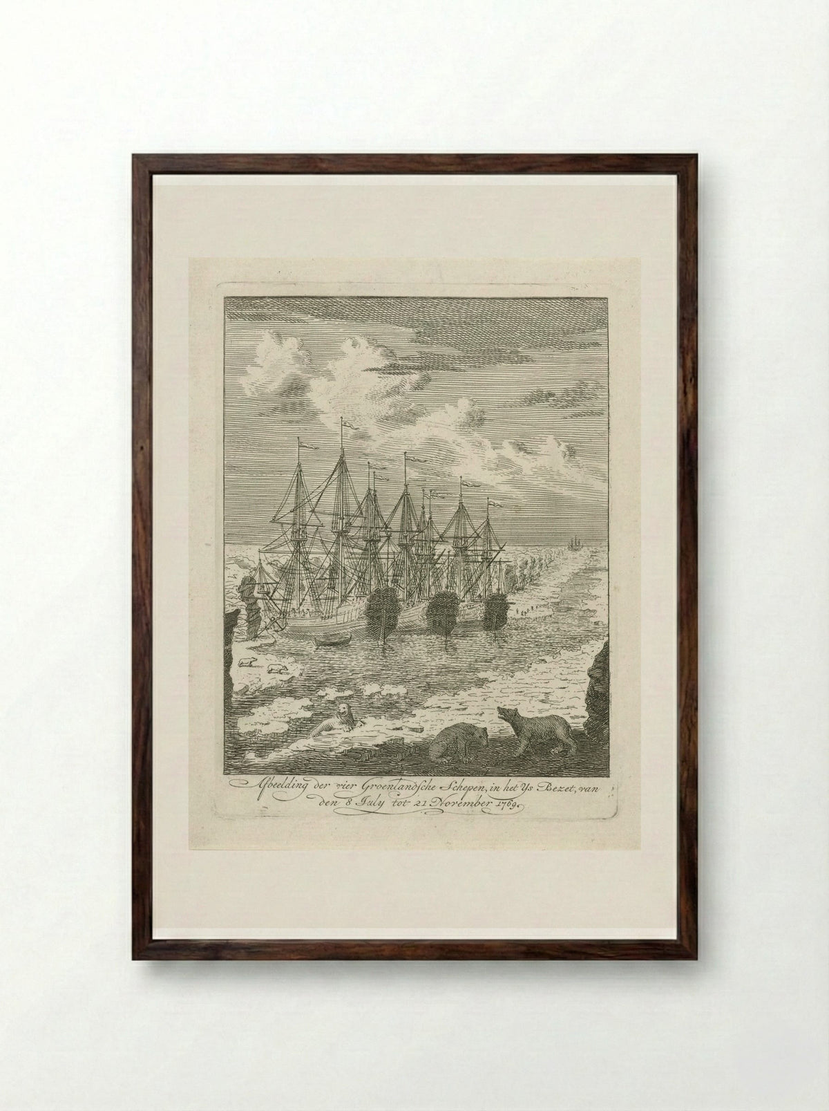 Vier Groenlandse schepen vast in het ijs - Cornelis van Noorde - Framed Print Dark Wood